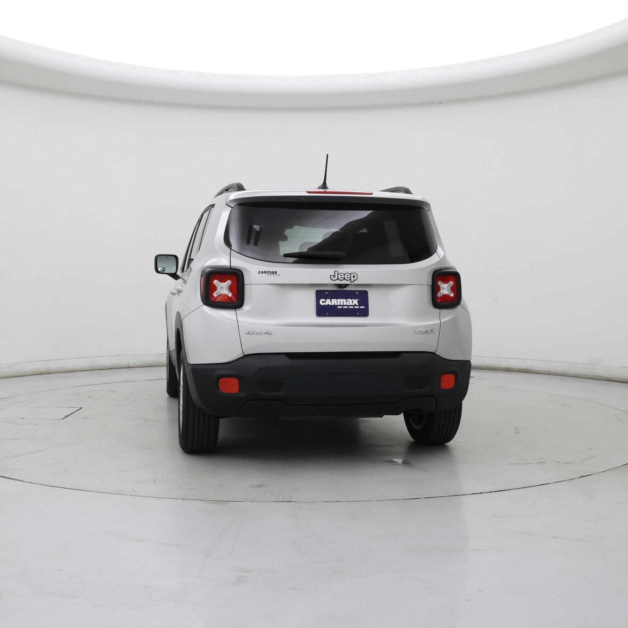 Thumbnail: 2016 Jeep Renegade - 6