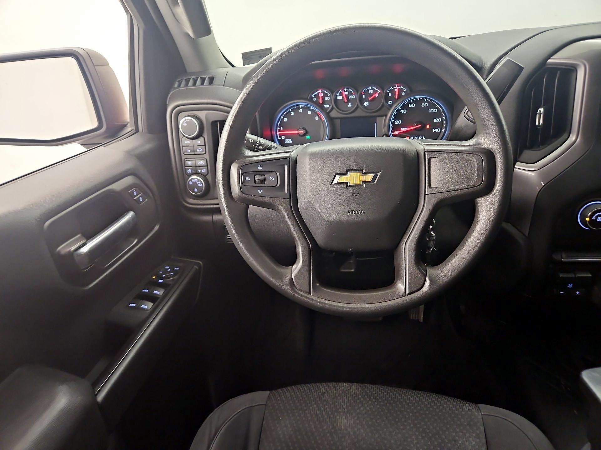 Thumbnail: 2020 Chevrolet Silverado 1500 - 10