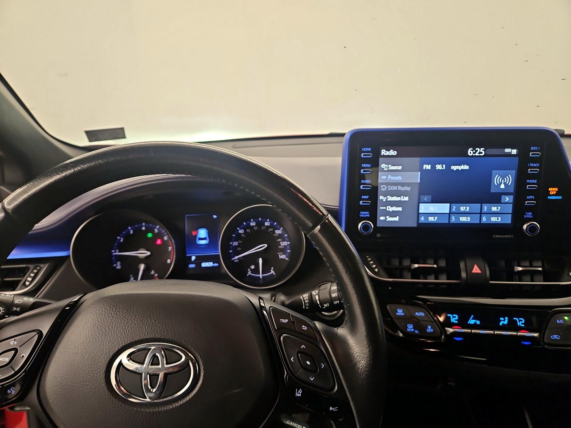 Thumbnail: 2020 Toyota C-HR - 9