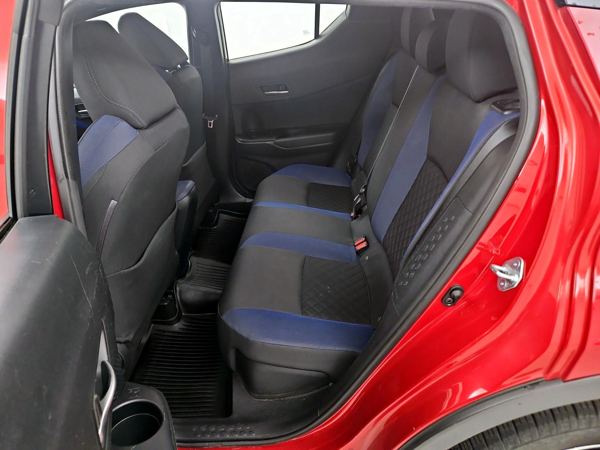 Thumbnail: 2020 Toyota C-HR - 19