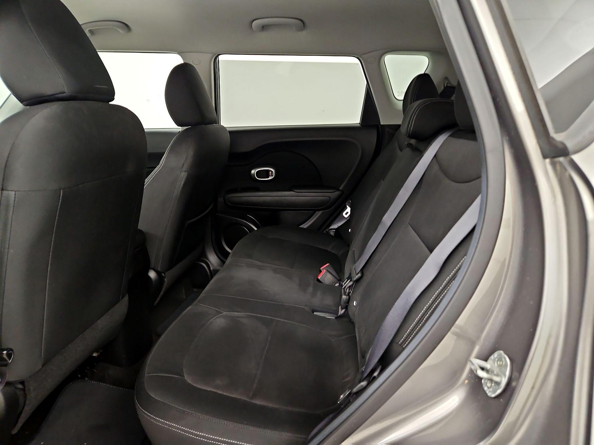 Thumbnail: 2014 Kia Soul - 18