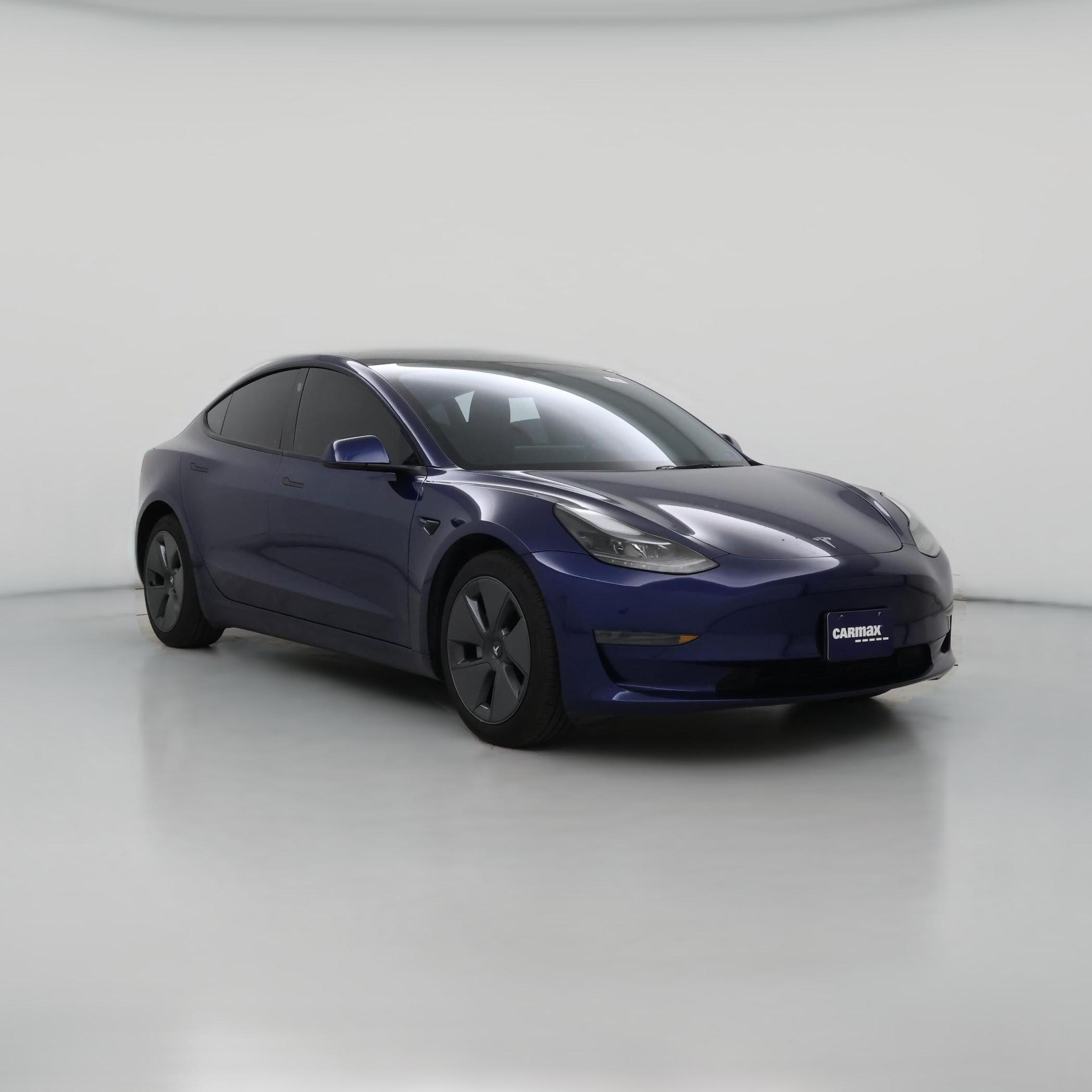 Thumbnail: 2023 Tesla Model 3 - 1
