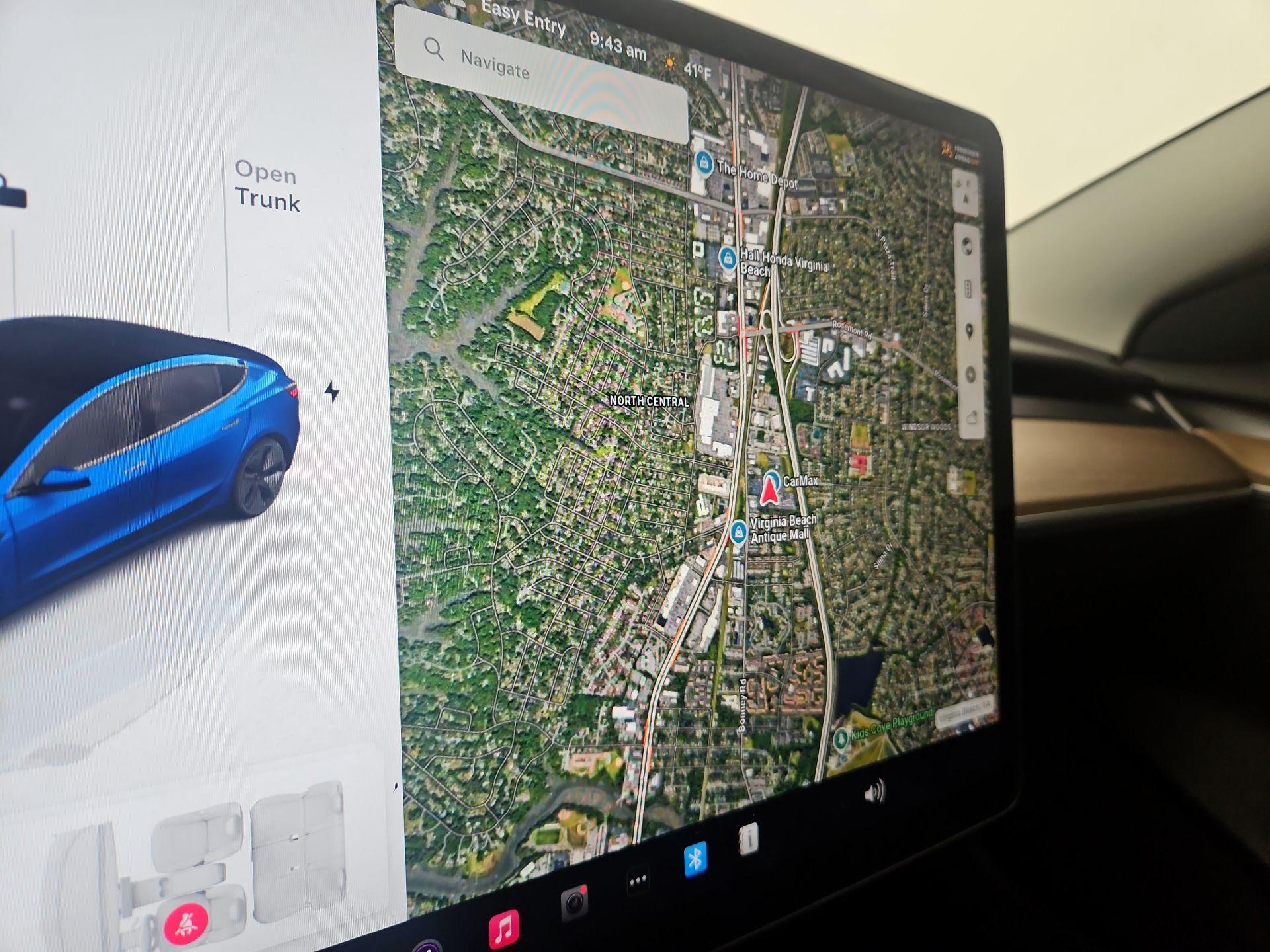 Thumbnail: 2023 Tesla Model 3 - 13