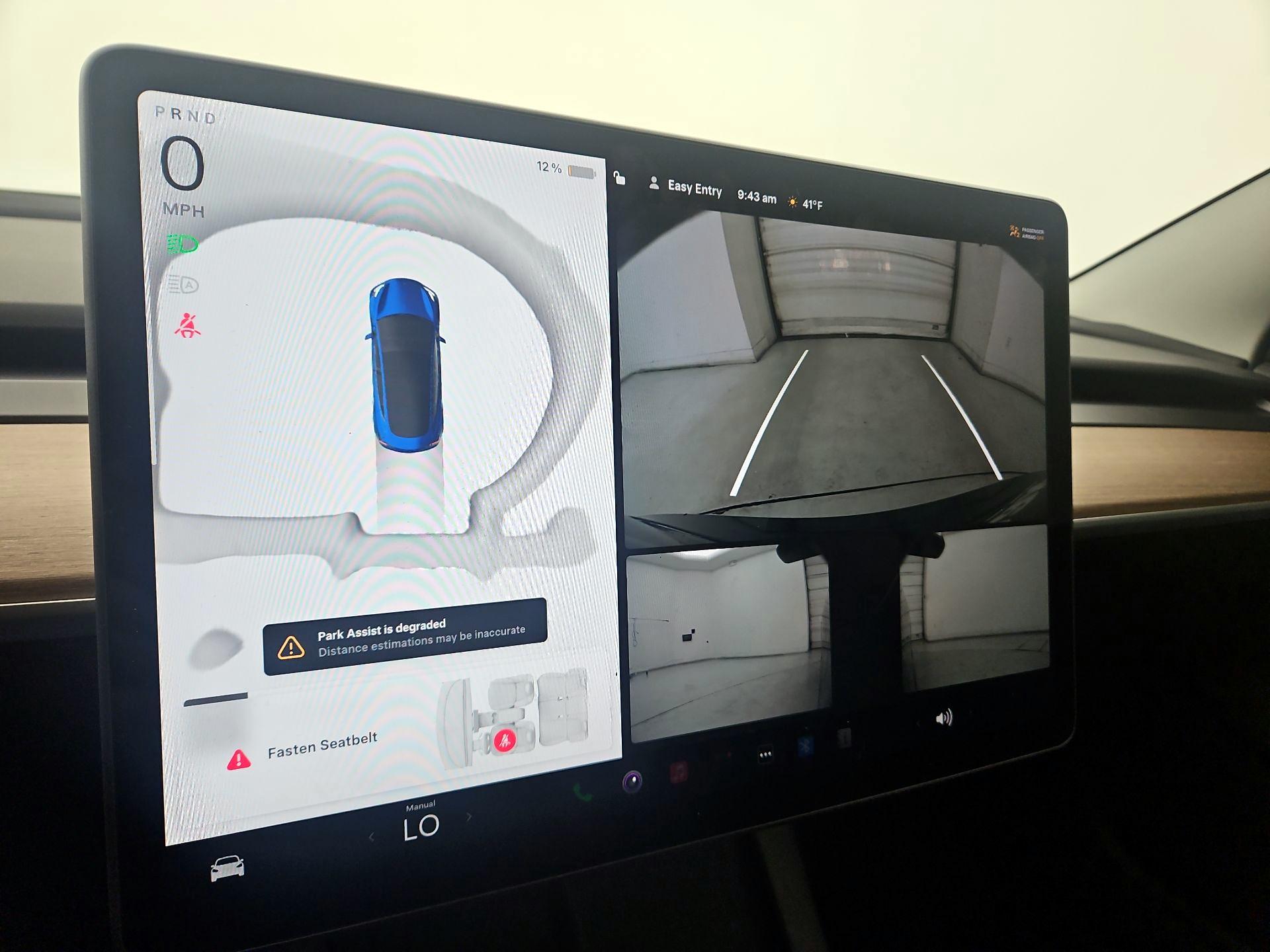 Thumbnail: 2023 Tesla Model 3 - 14