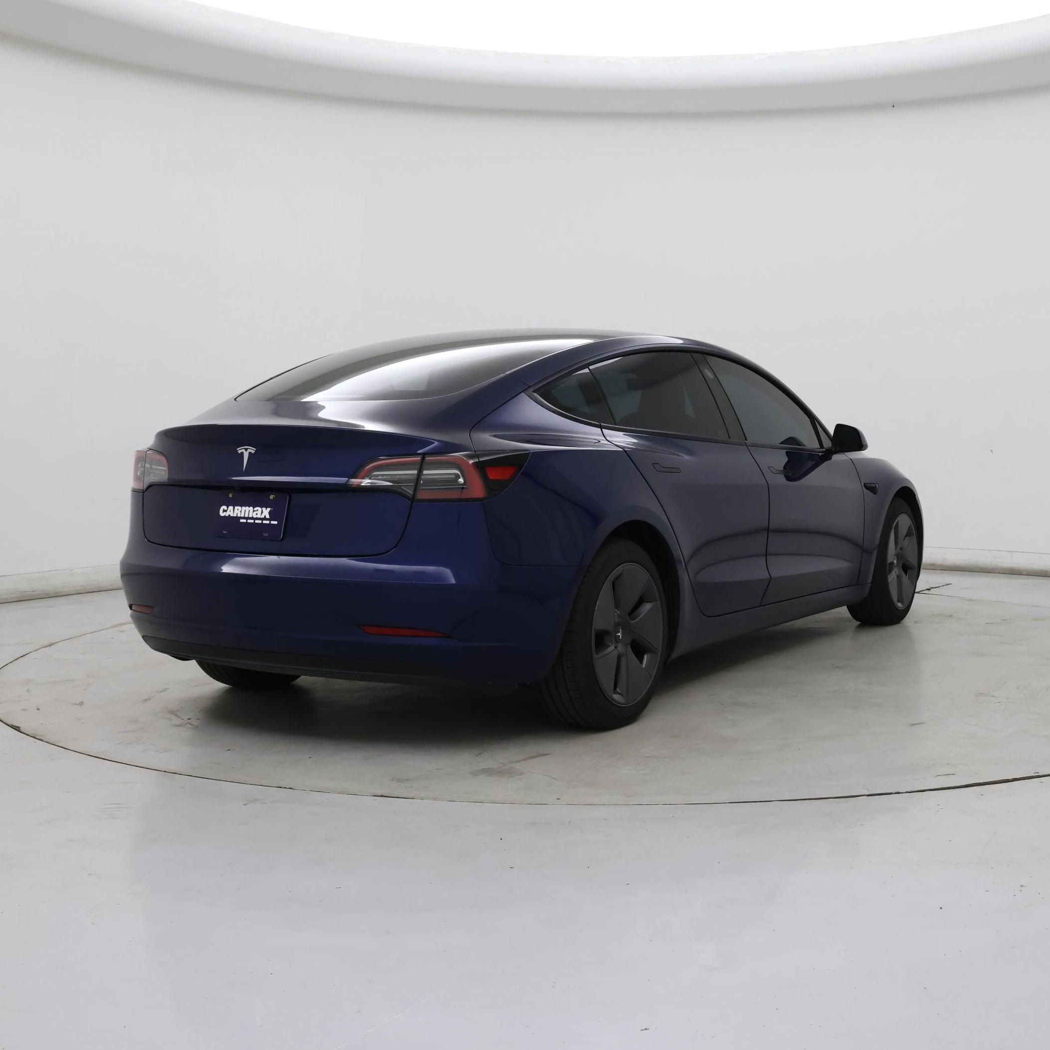 Thumbnail: 2023 Tesla Model 3 - 8