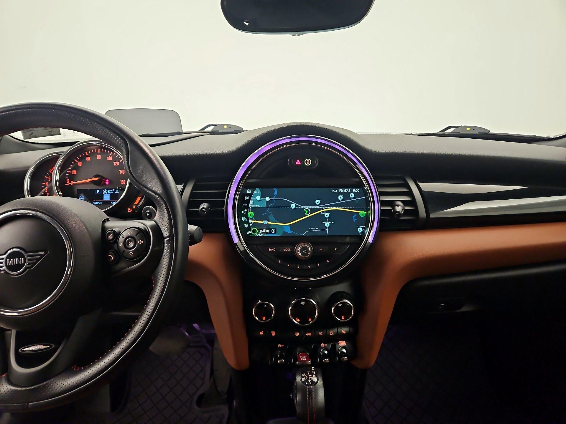 Thumbnail: 2019 MINI Cooper - 9