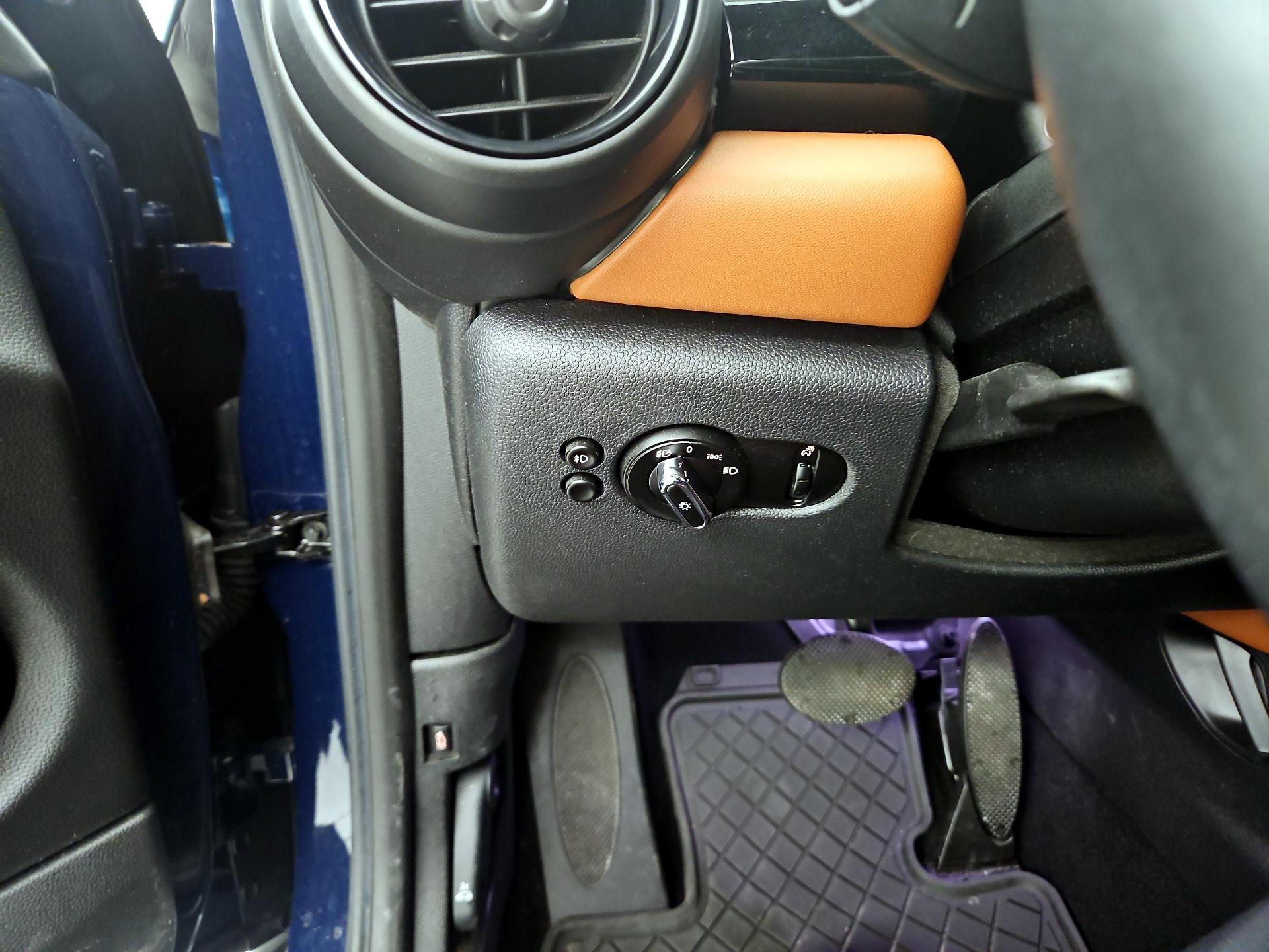 Thumbnail: 2019 MINI Cooper - 13