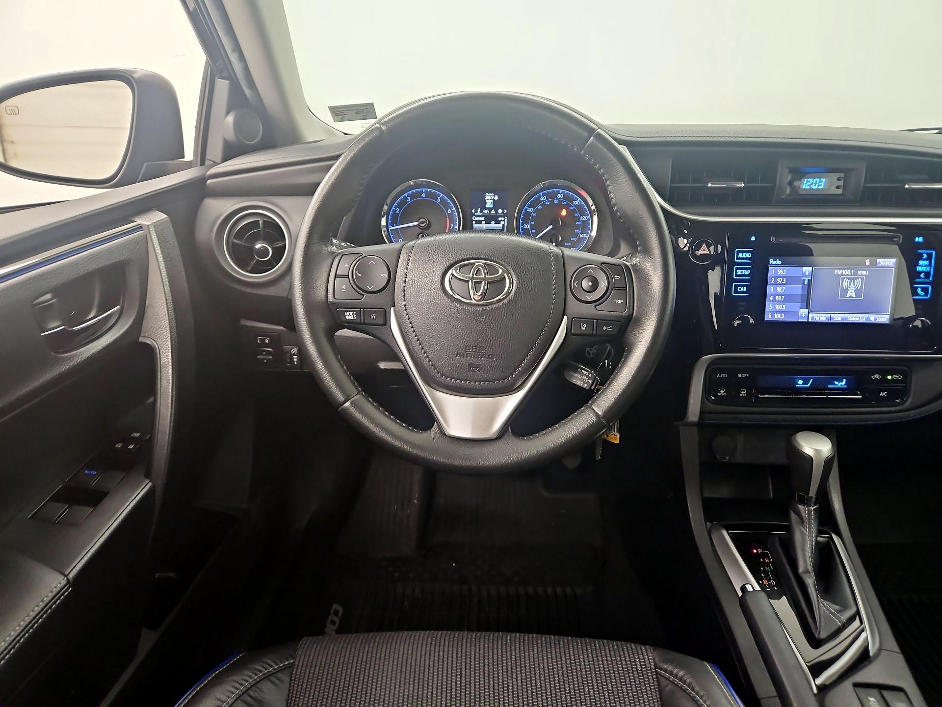 Thumbnail: 2019 Toyota Corolla - 10