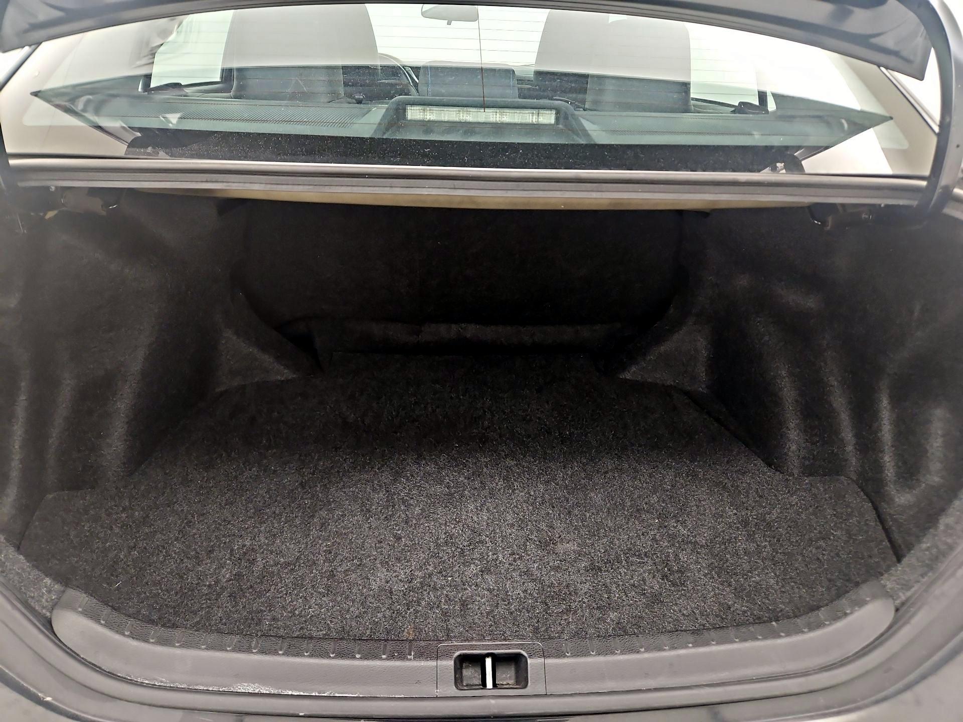 Thumbnail: 2019 Toyota Corolla - 20