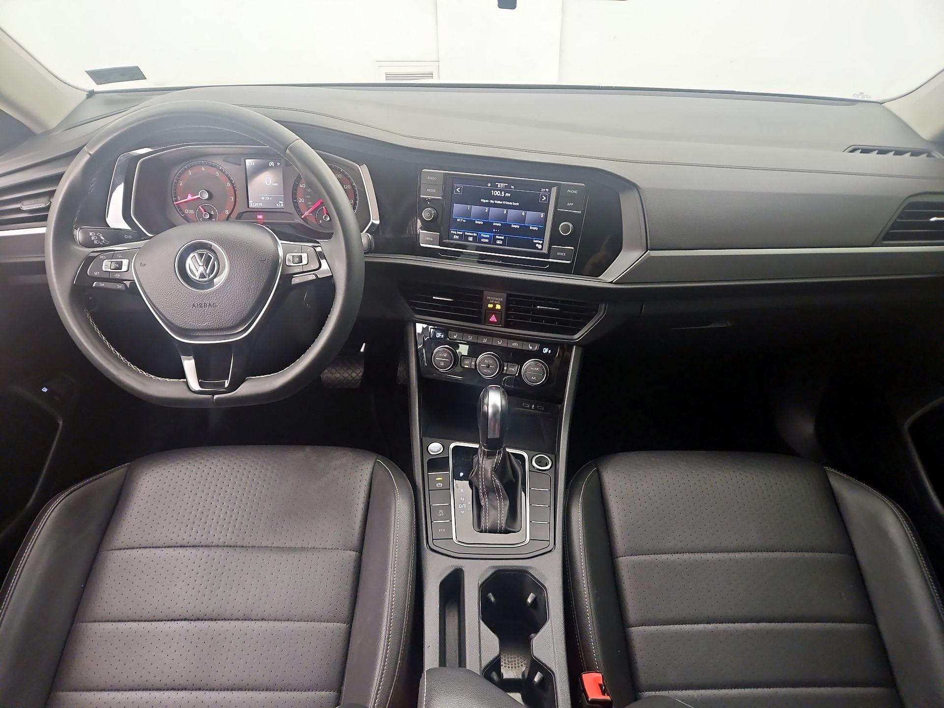 Thumbnail: 2021 Volkswagen Jetta - 9