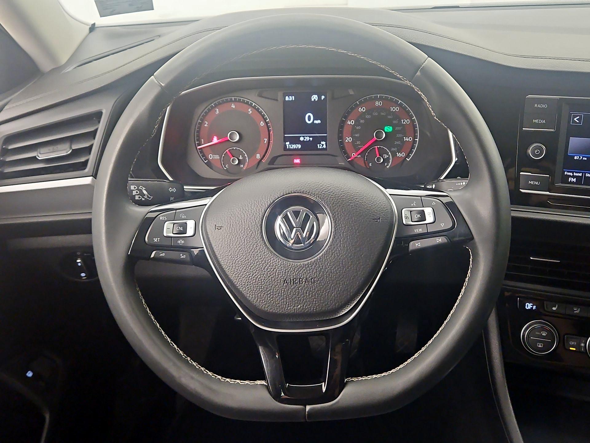 Thumbnail: 2021 Volkswagen Jetta - 10