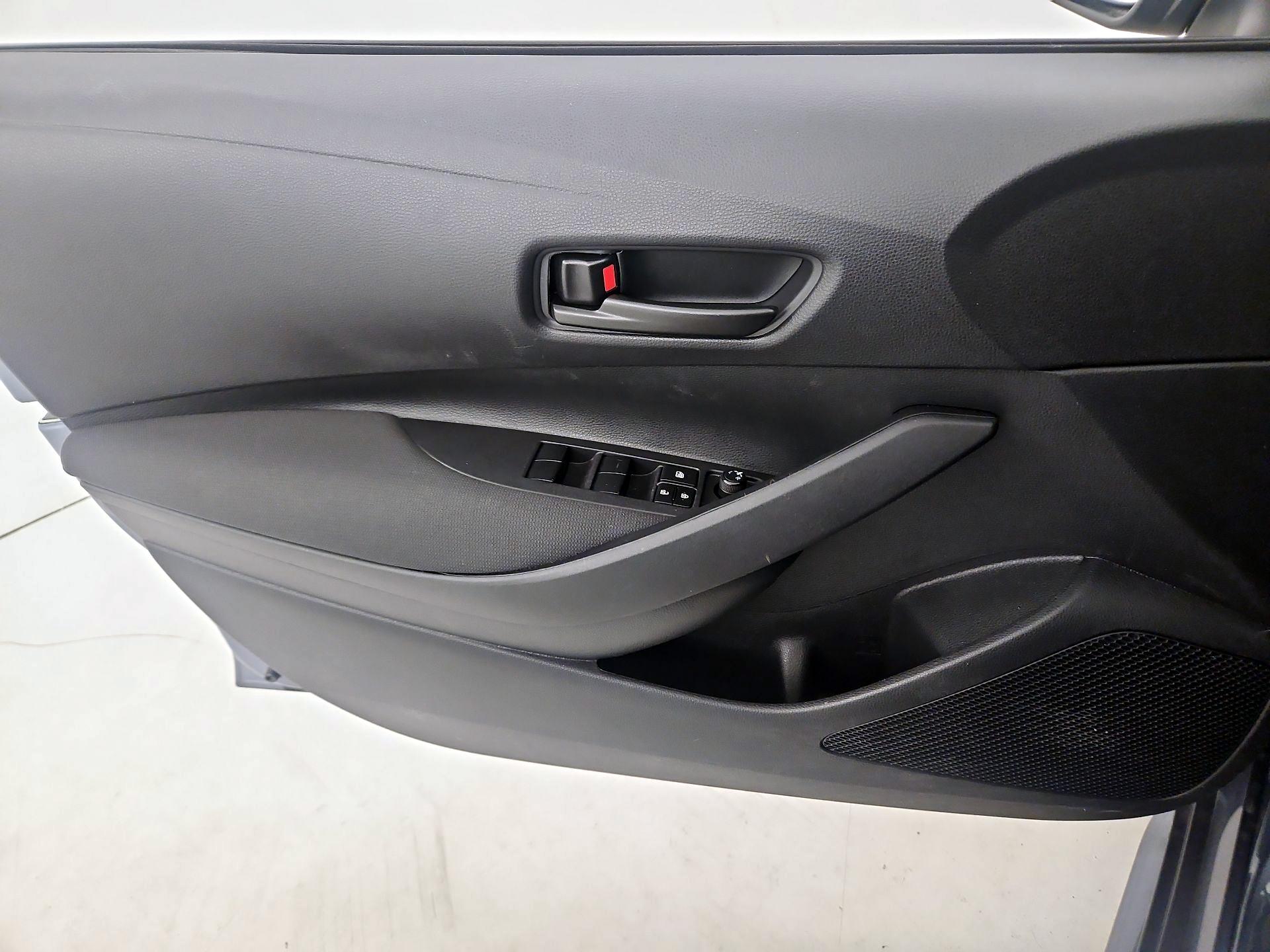 Thumbnail: 2025 Toyota Corolla - 12