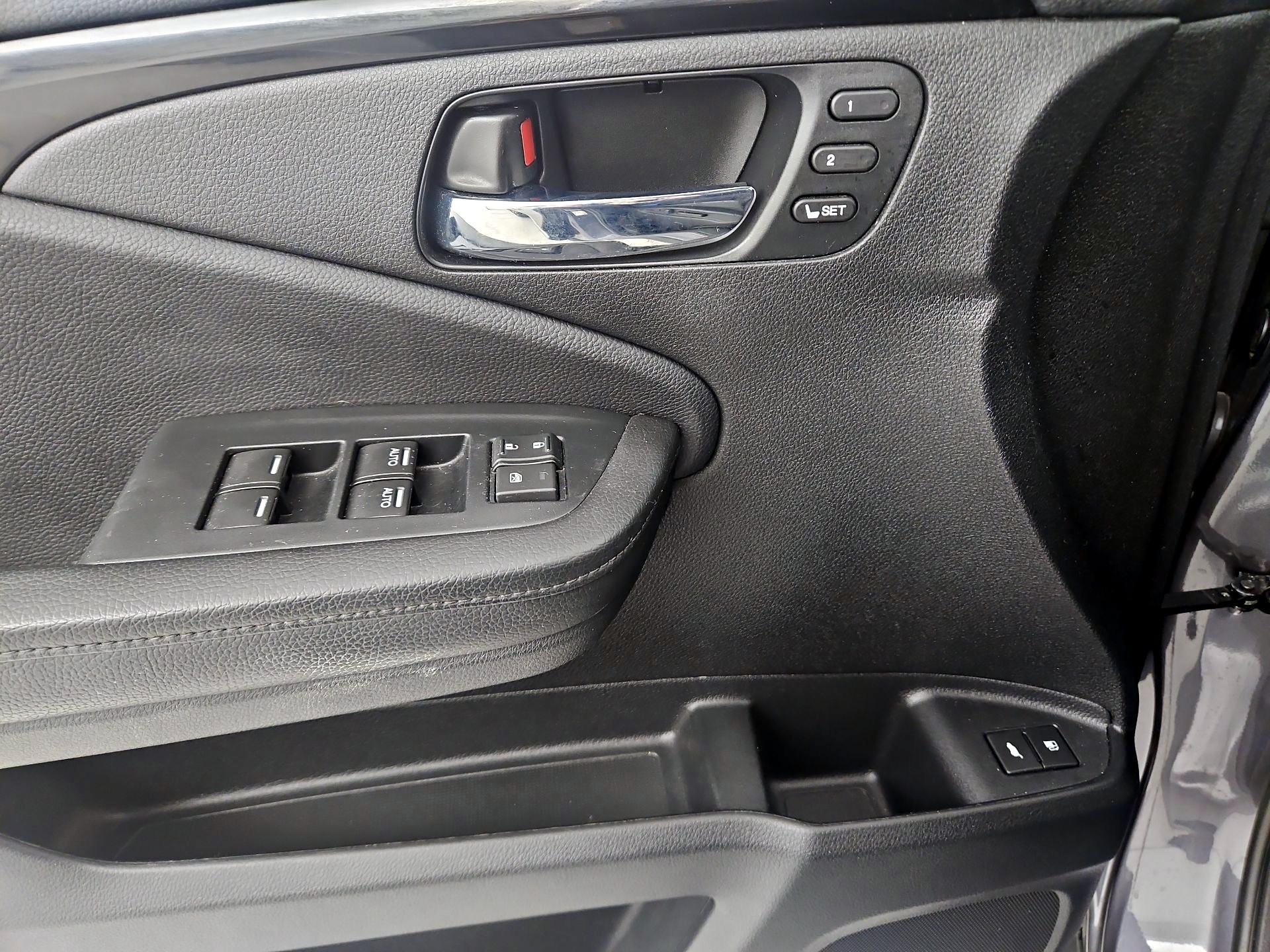 Thumbnail: 2021 Honda Pilot - 12