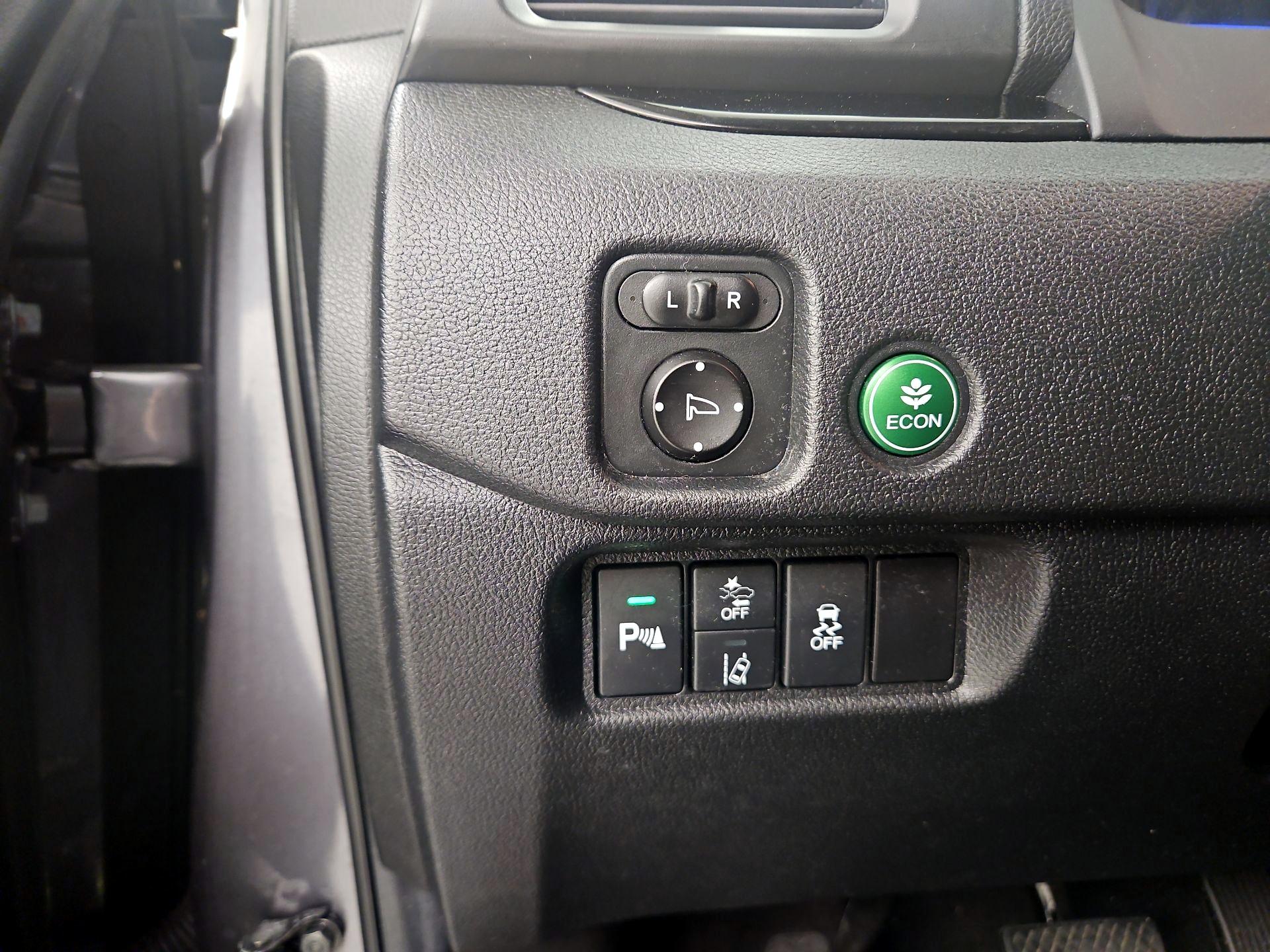 Thumbnail: 2021 Honda Pilot - 13