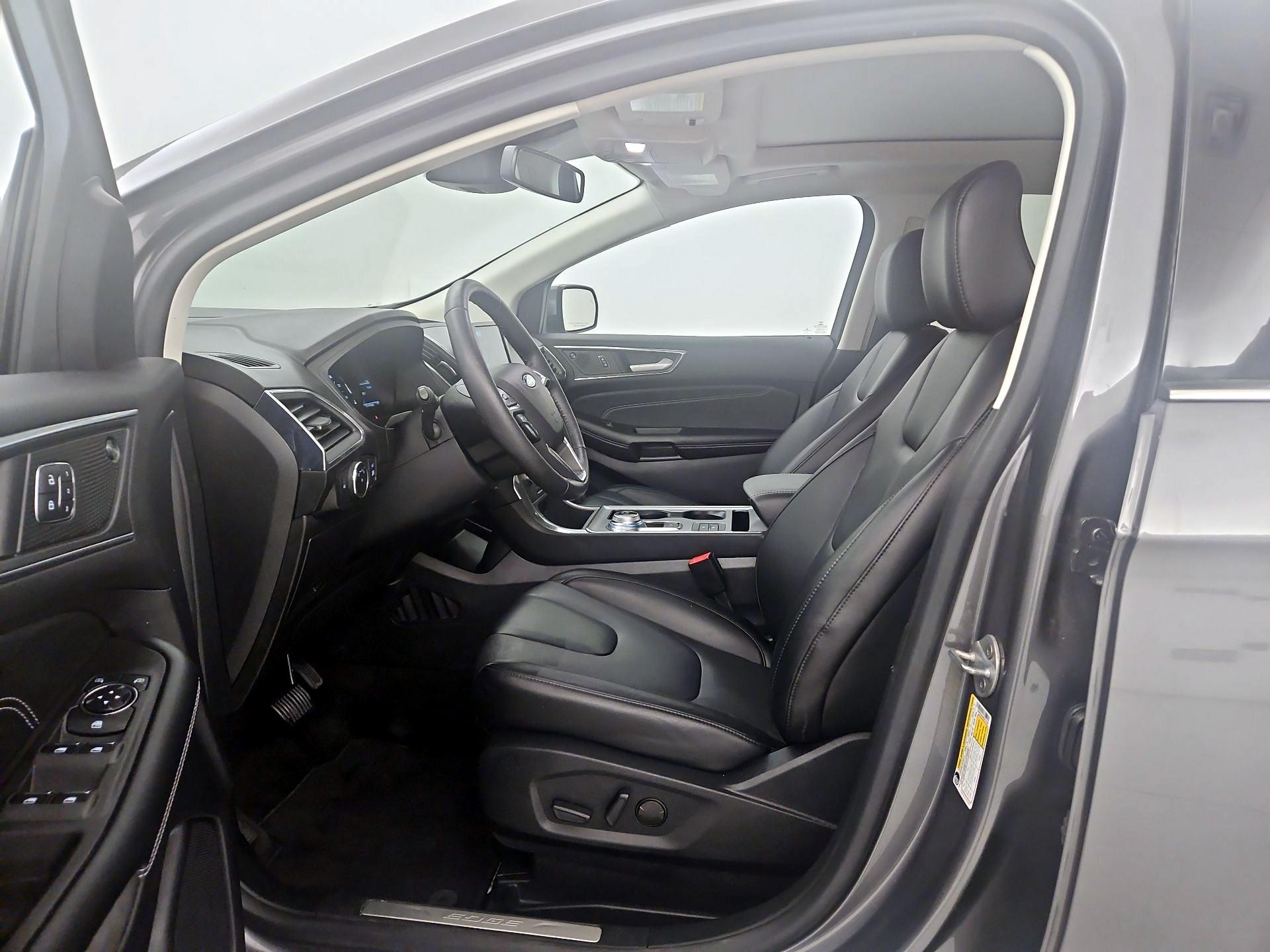 Thumbnail: 2022 Ford Edge - 11