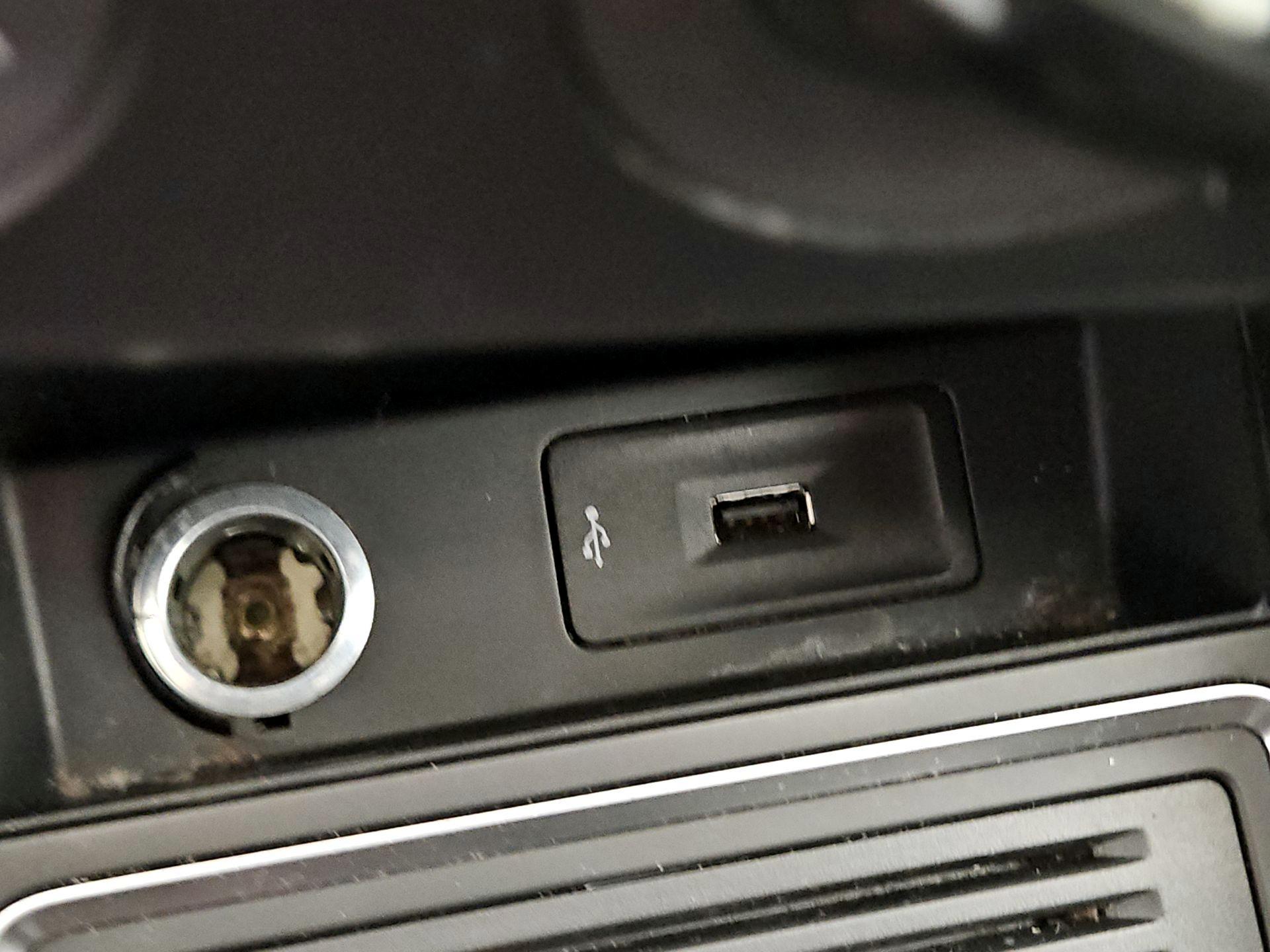 Thumbnail: 2016 Volkswagen Jetta - 17