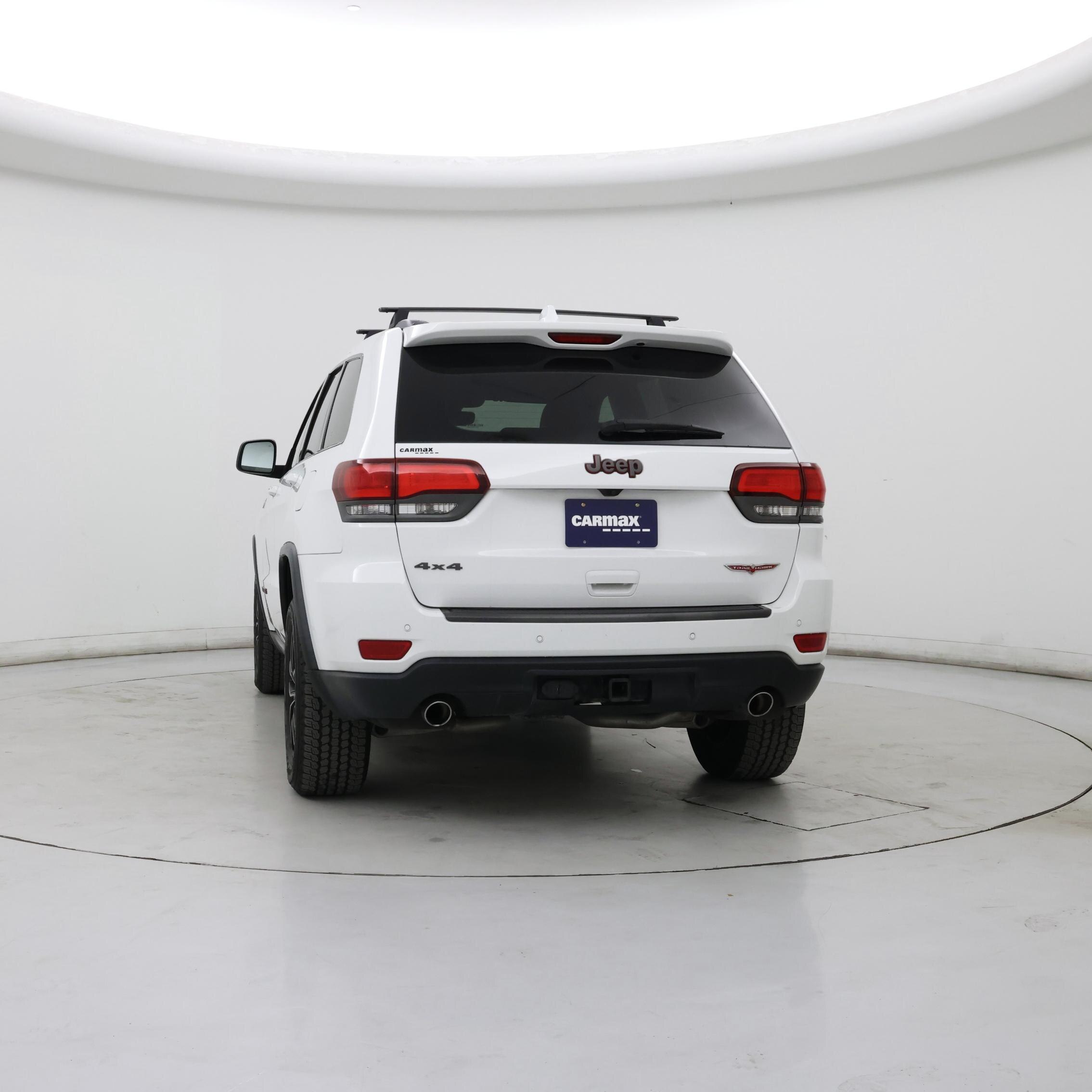 Thumbnail: 2017 Jeep Grand Cherokee - 6