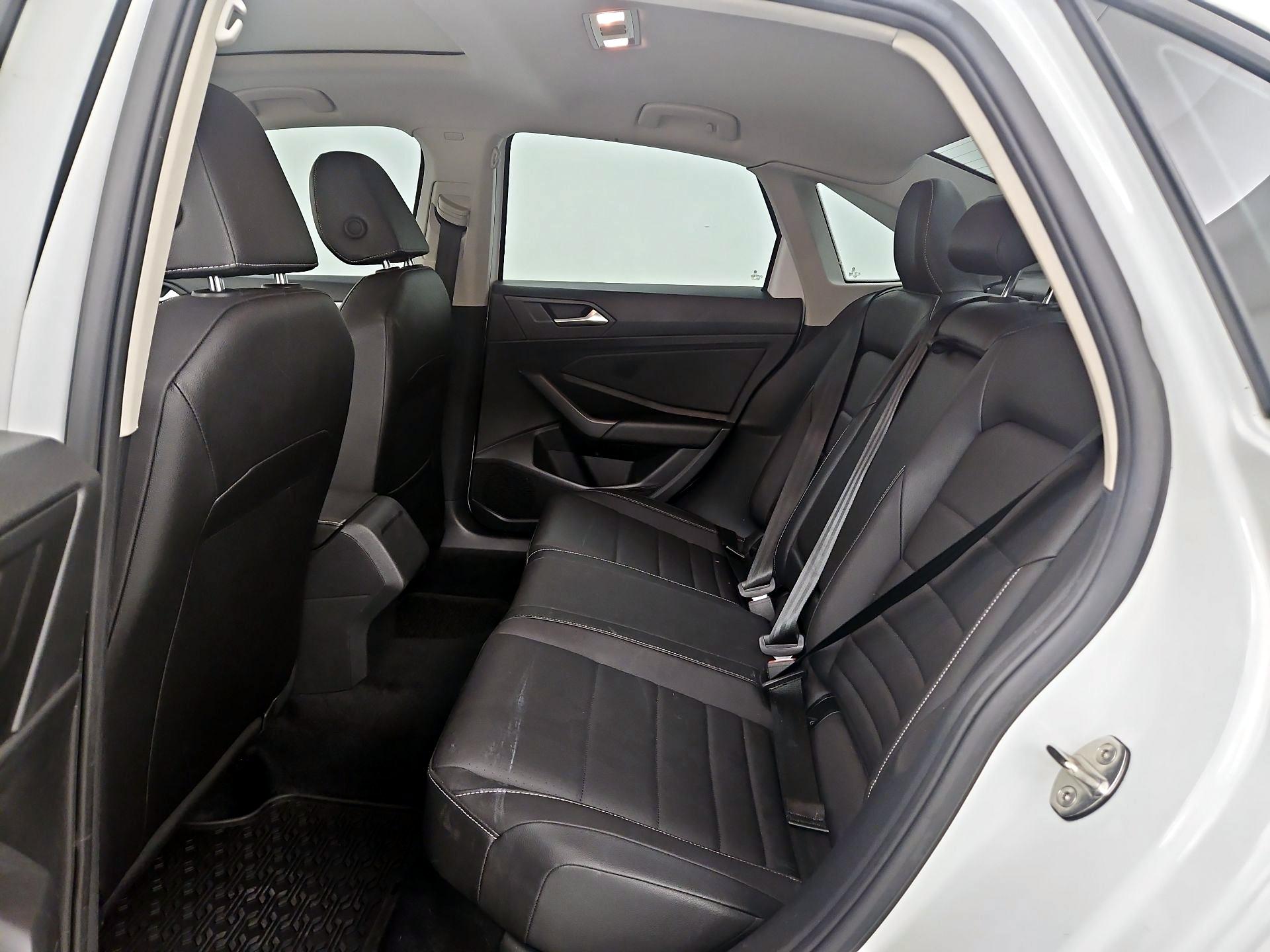 Thumbnail: 2021 Volkswagen Jetta - 20