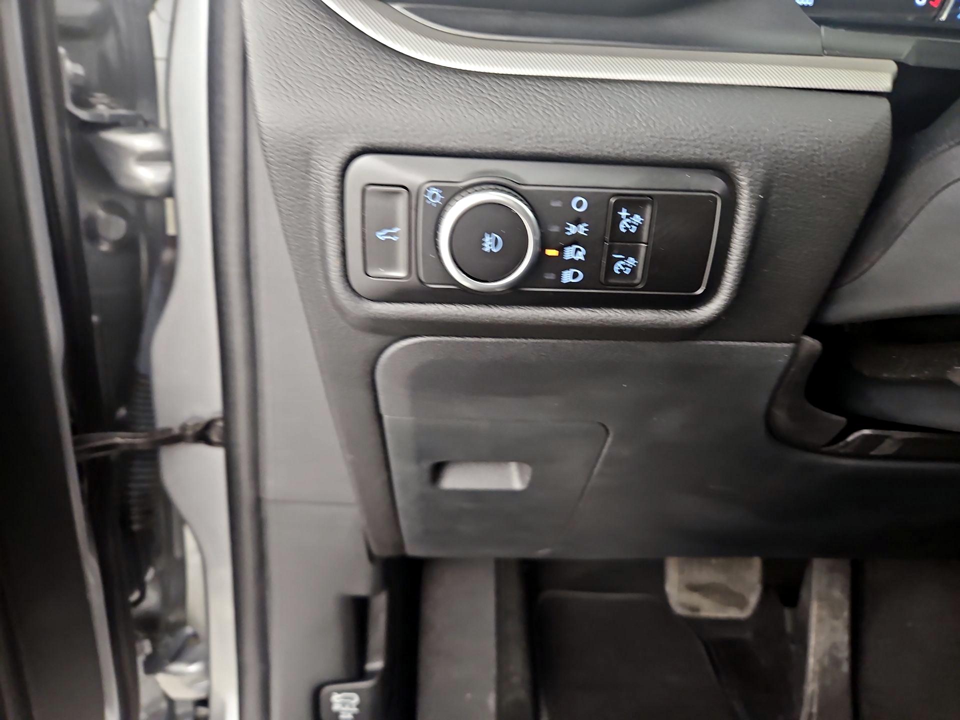 Thumbnail: 2023 Ford Explorer - 13