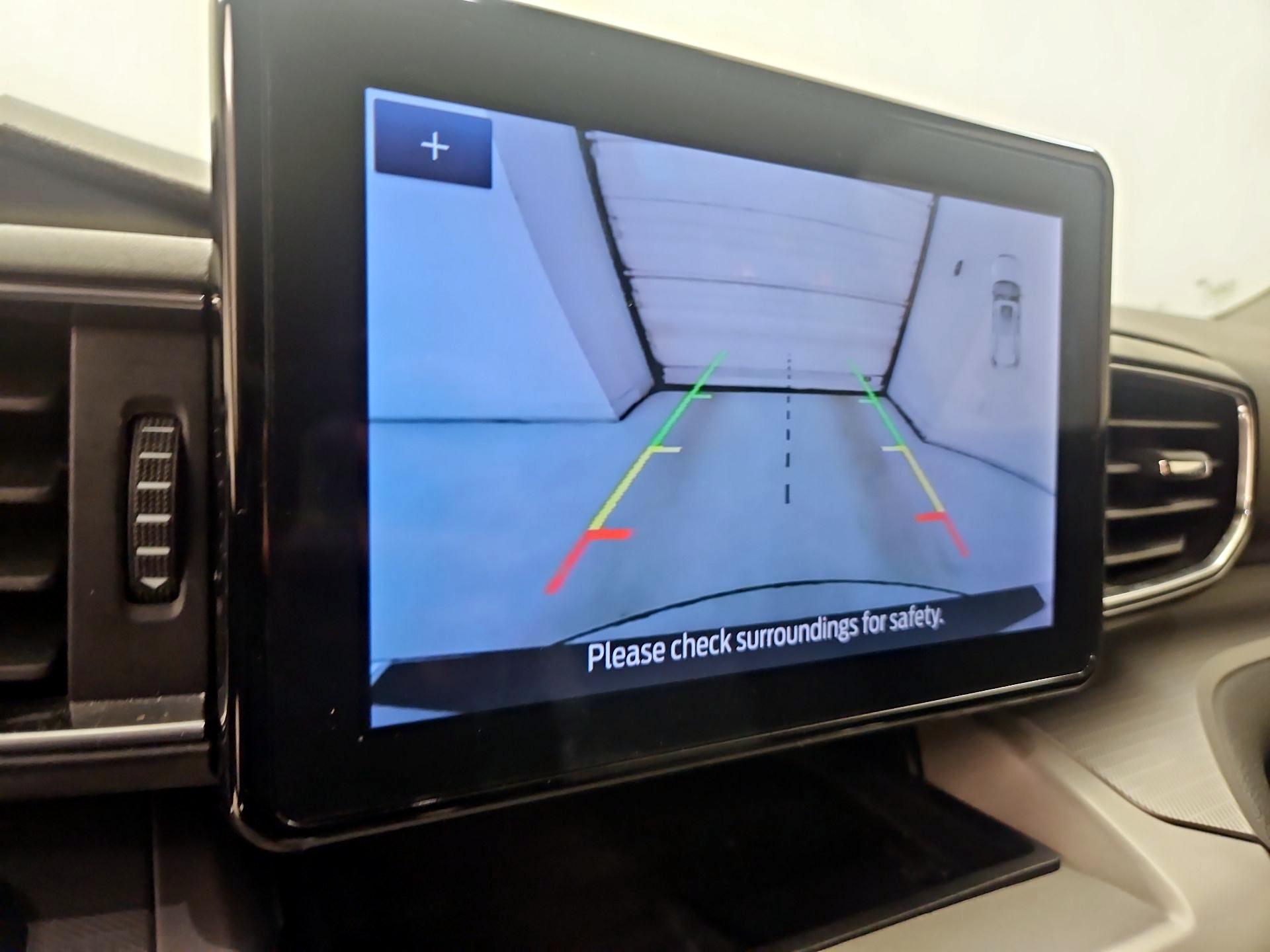 Thumbnail: 2023 Ford Explorer - 15