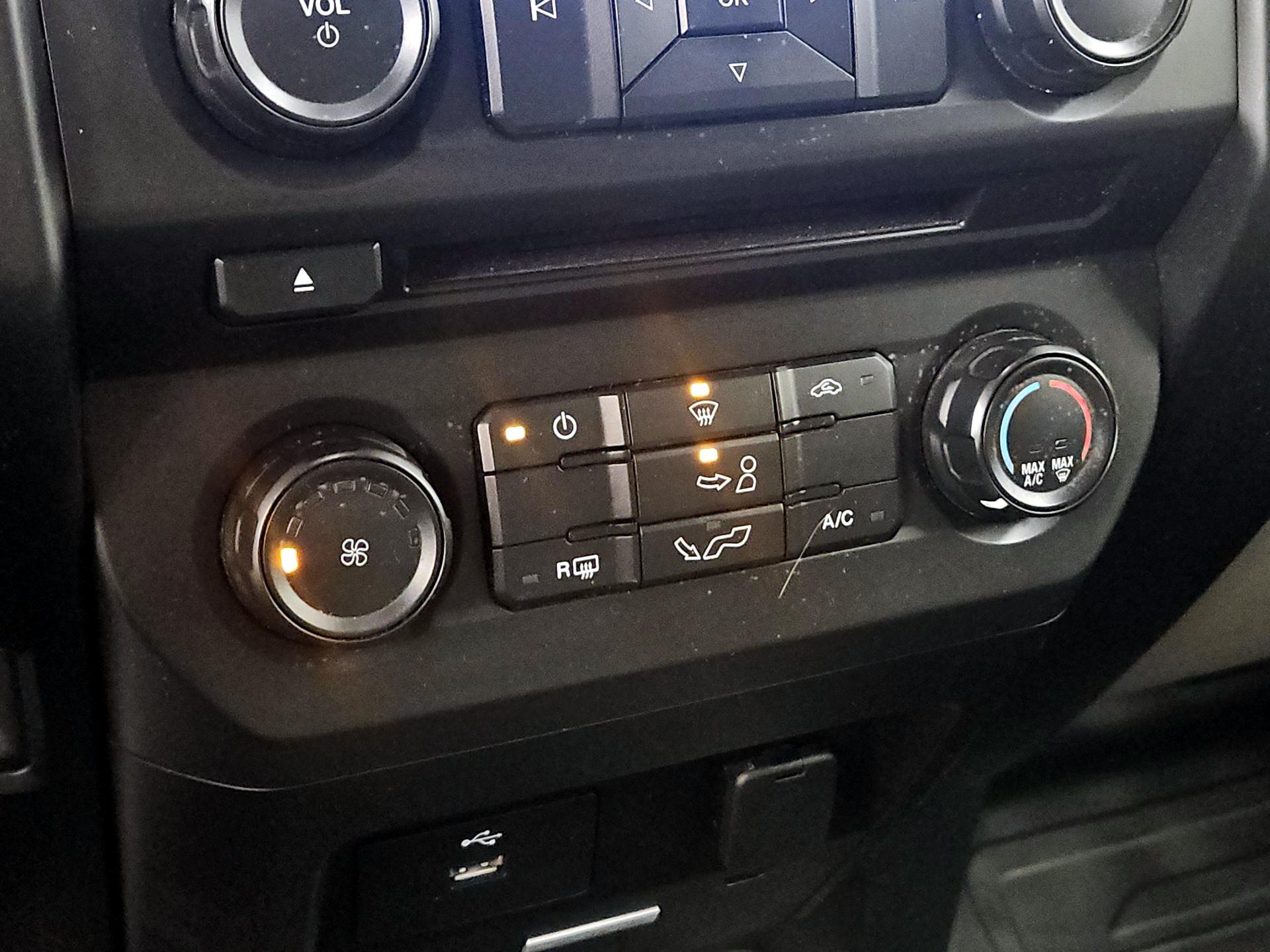 Thumbnail: 2018 Ford F-150 - 16