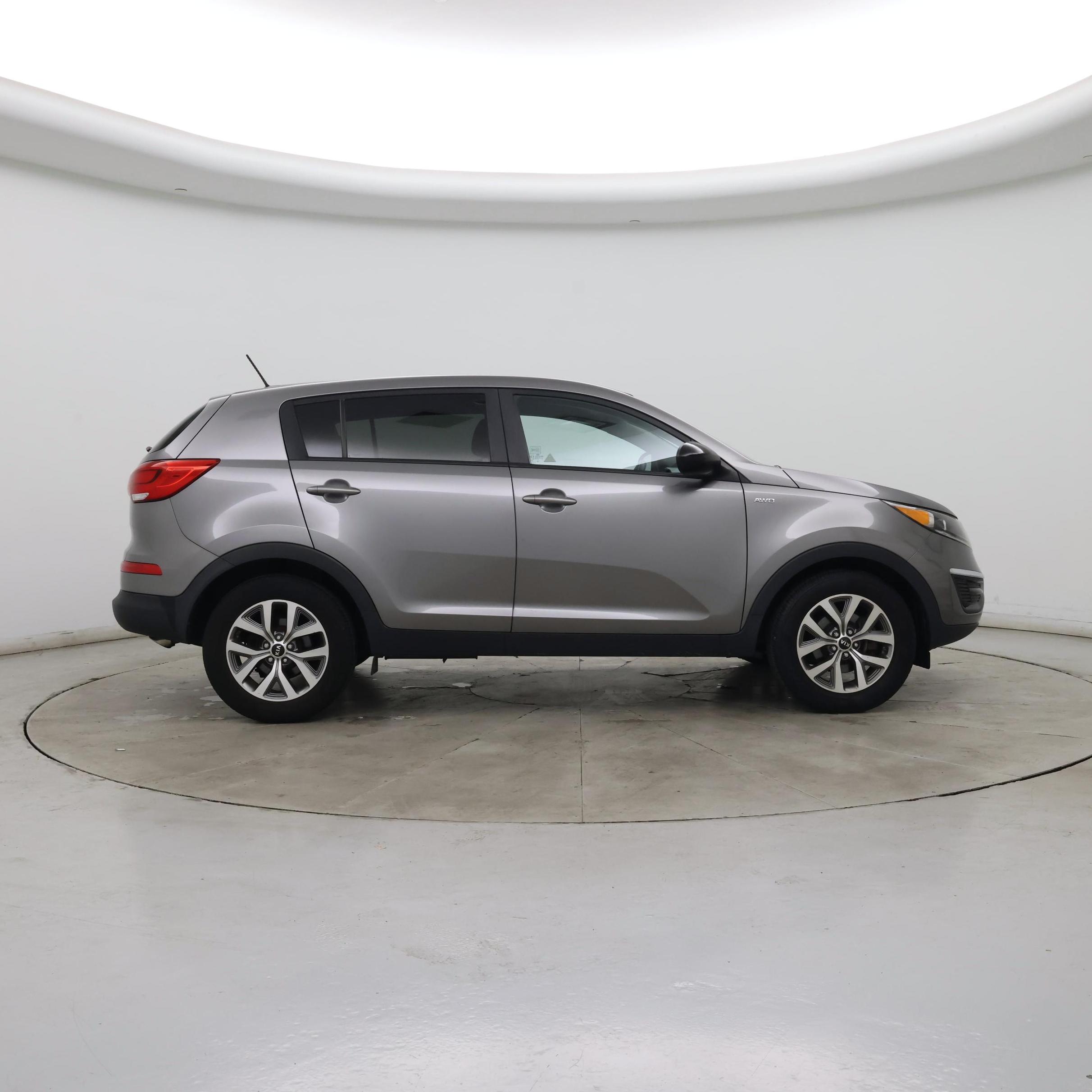 Thumbnail: 2015 Kia Sportage - 7