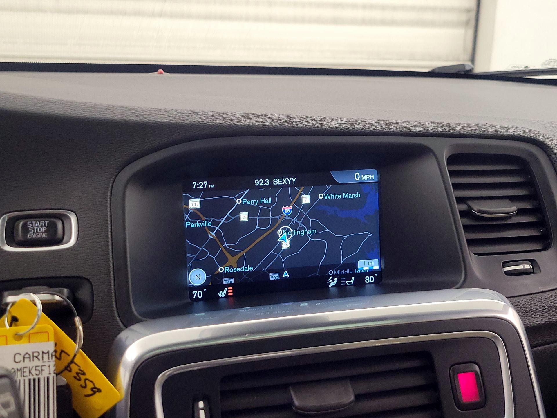 Thumbnail: 2015 Volvo V60 - 14