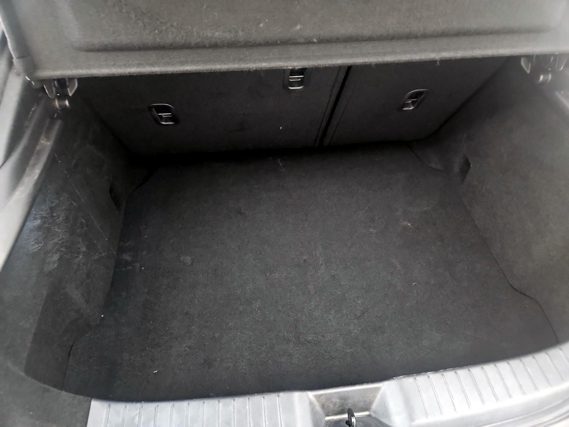 Thumbnail: 2022 Mazda Mazda3 - 19