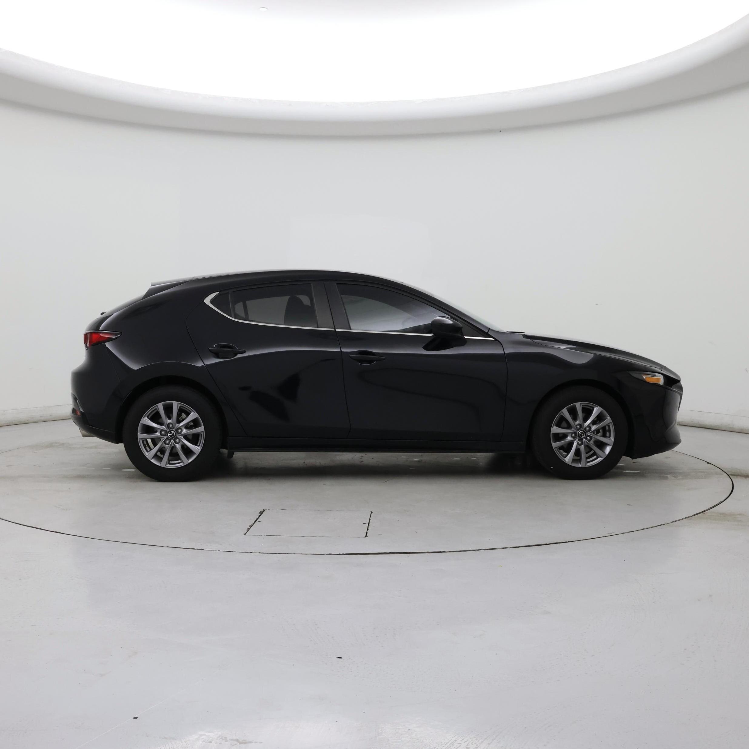 Thumbnail: 2022 Mazda Mazda3 - 7
