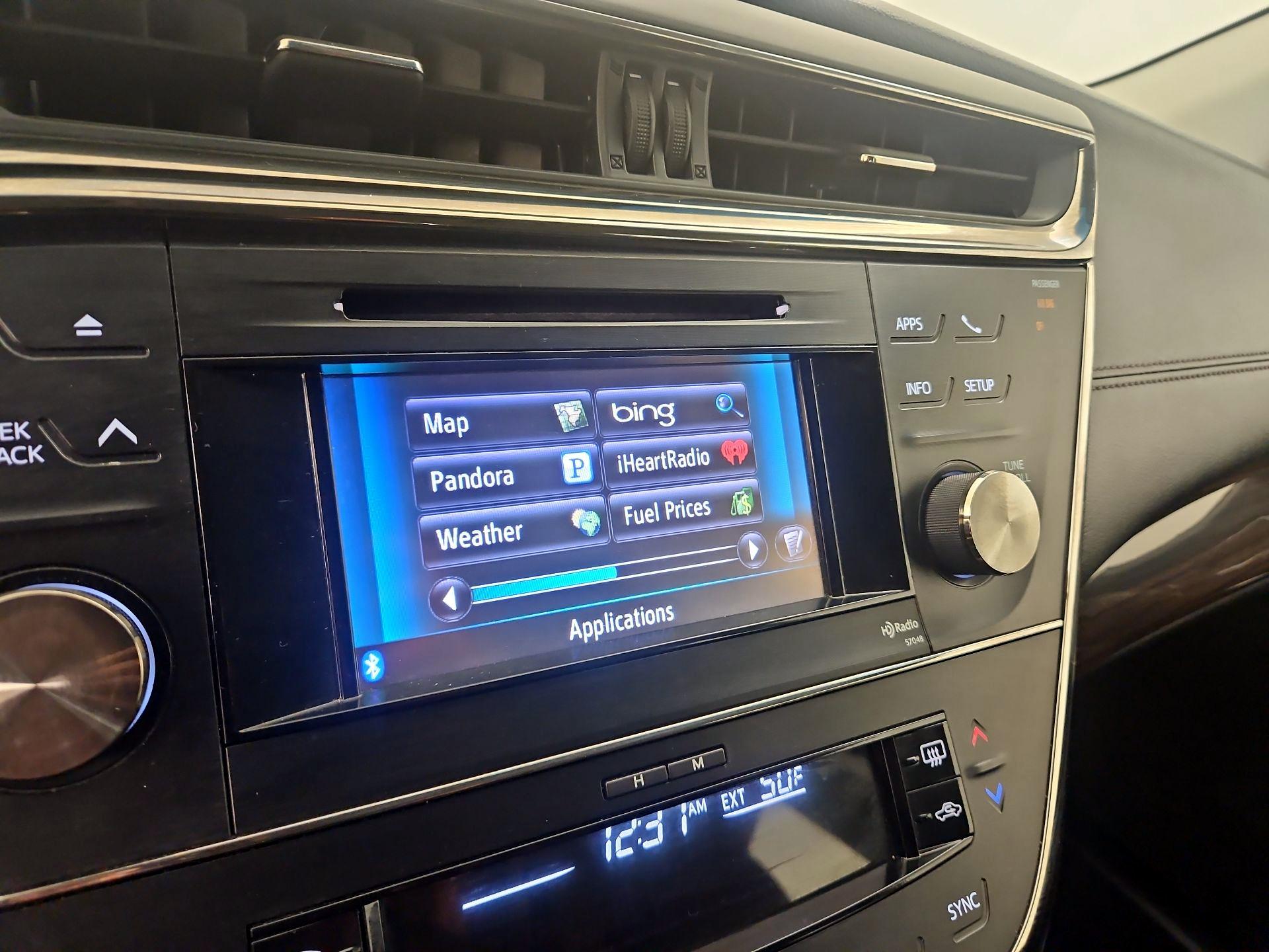 Thumbnail: 2014 Toyota Avalon - 14