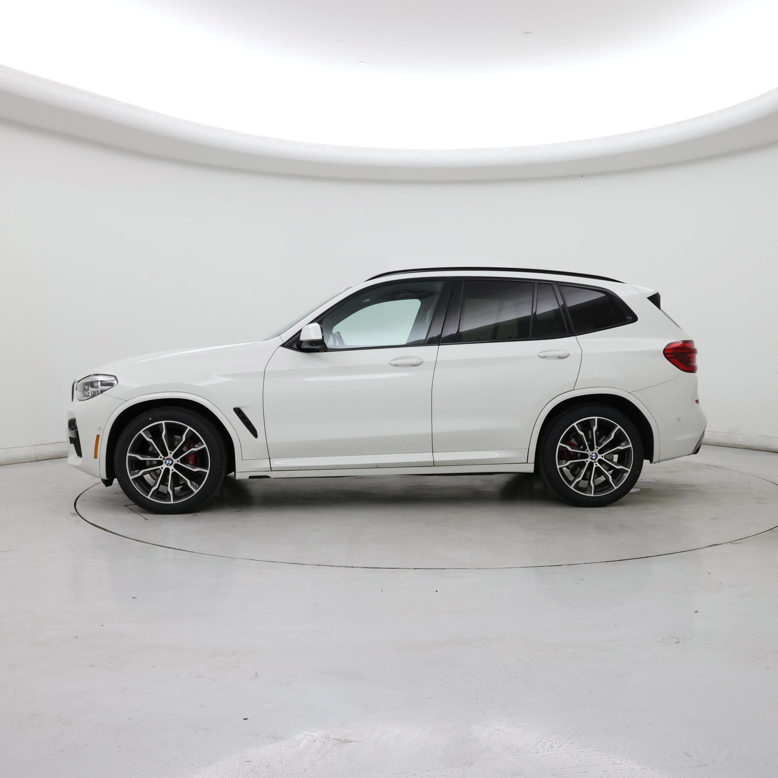 Thumbnail: 2021 BMW X3 - 3