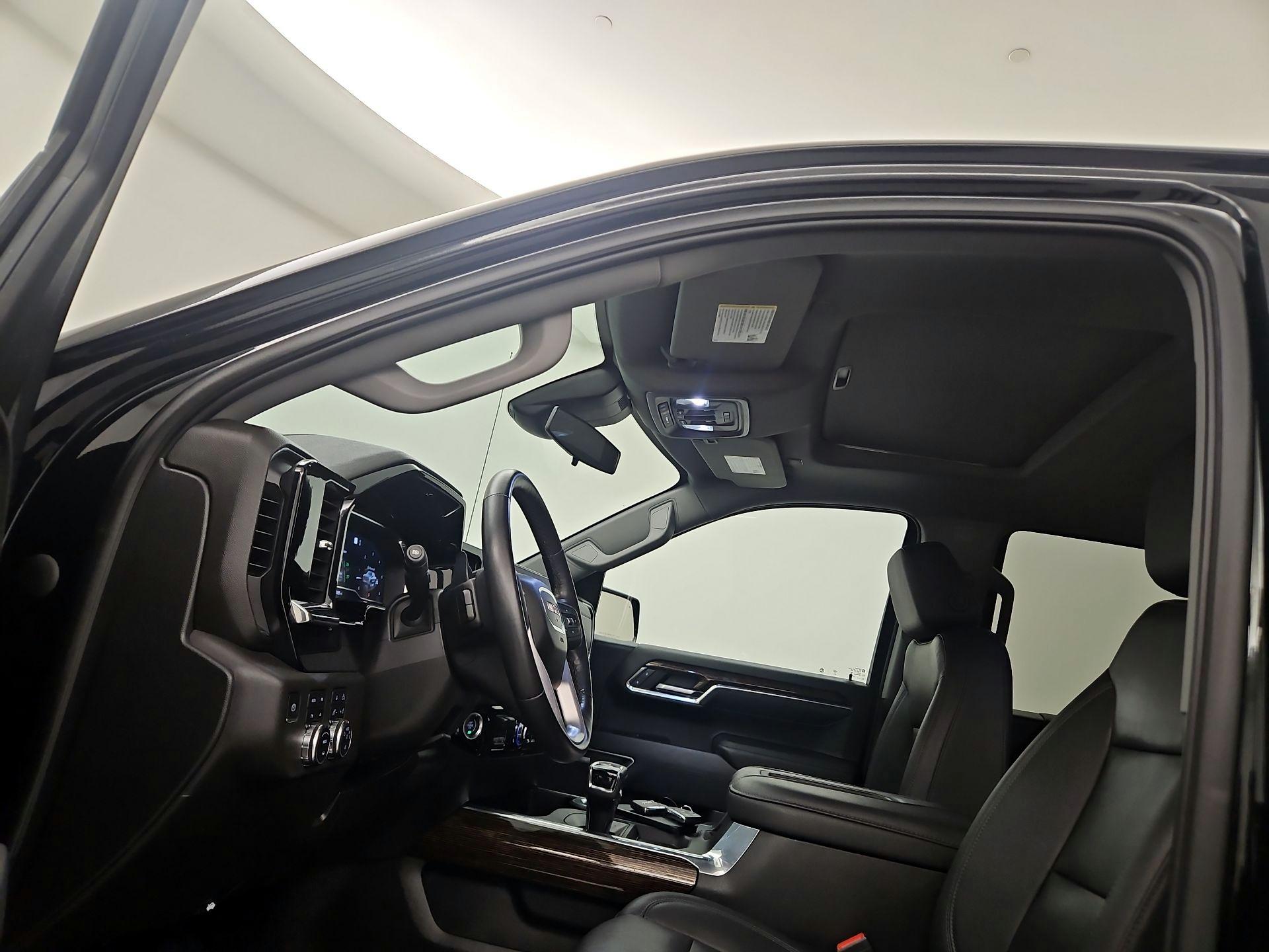 Thumbnail: 2022 GMC Sierra 1500 - 11