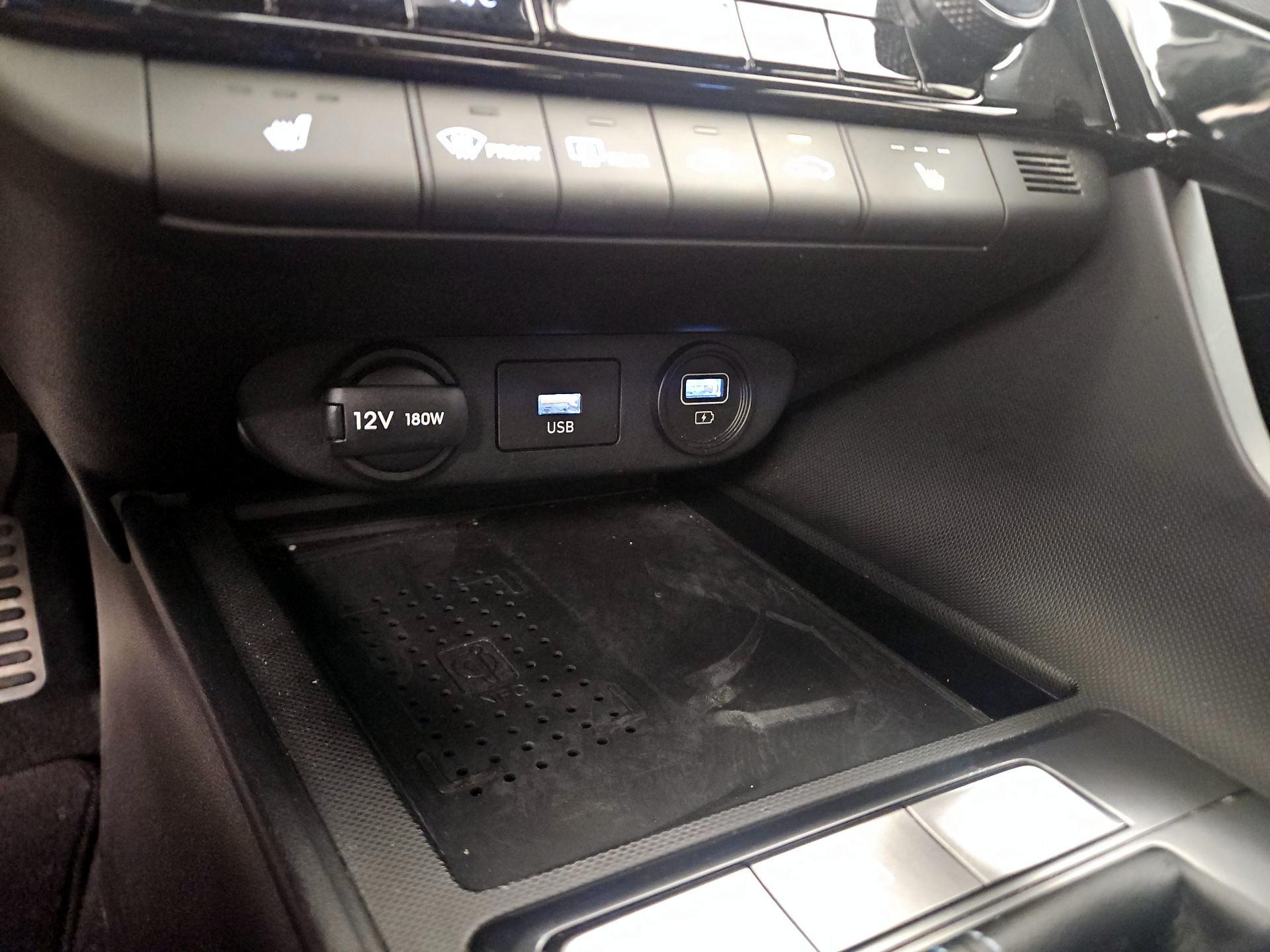 Thumbnail: 2023 Hyundai Elantra - 19