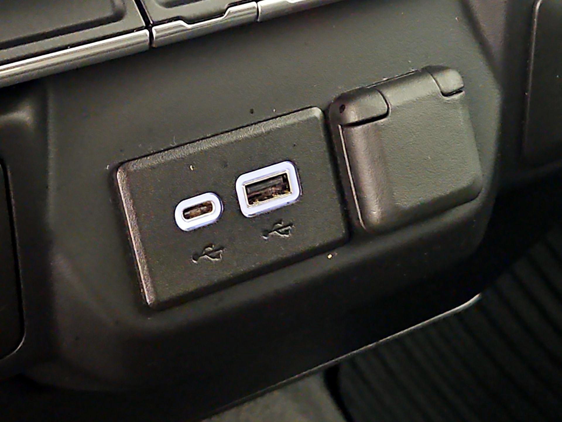 Thumbnail: 2021 Chevrolet Silverado 1500 - 18