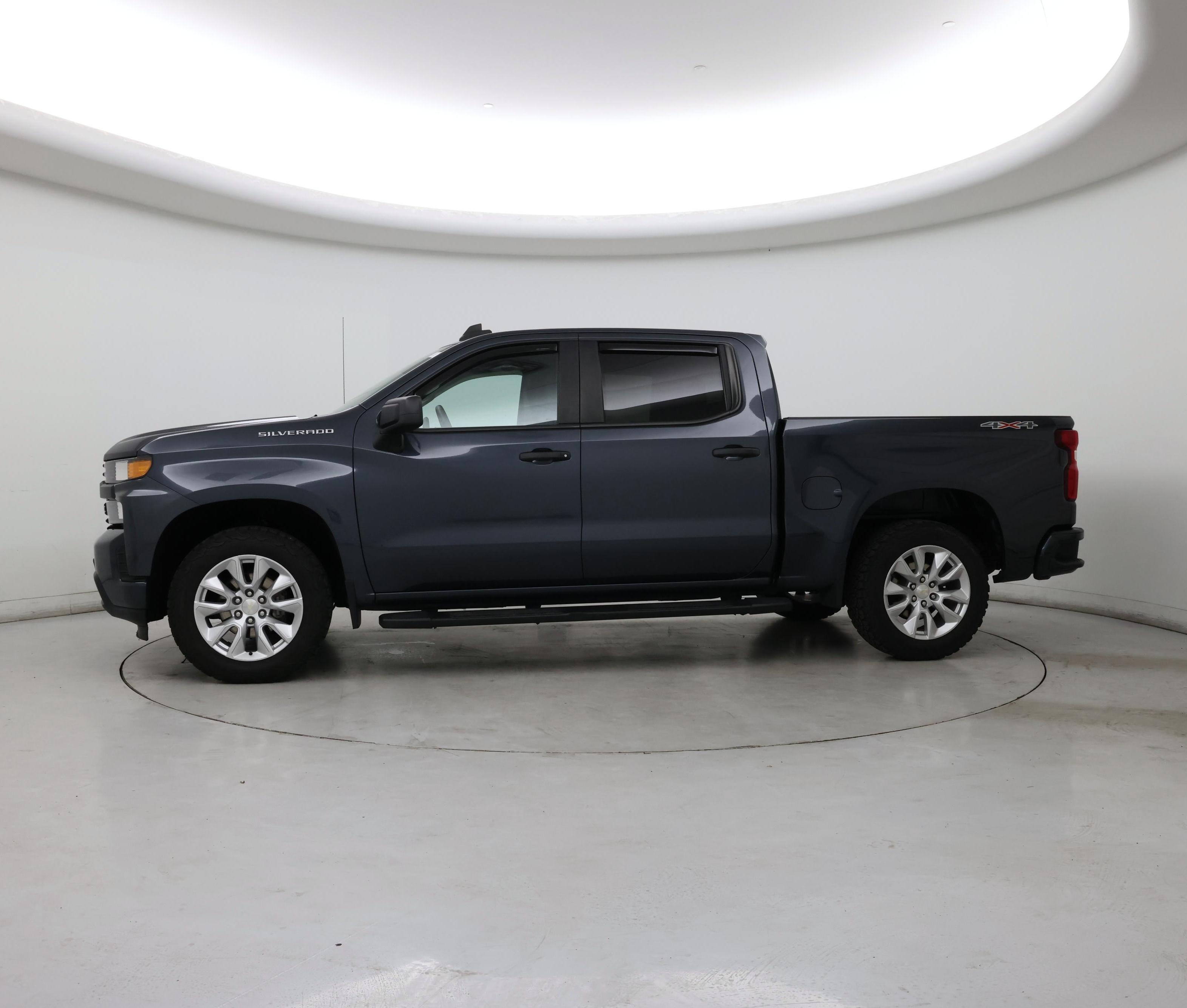 Thumbnail: 2021 Chevrolet Silverado 1500 - 3