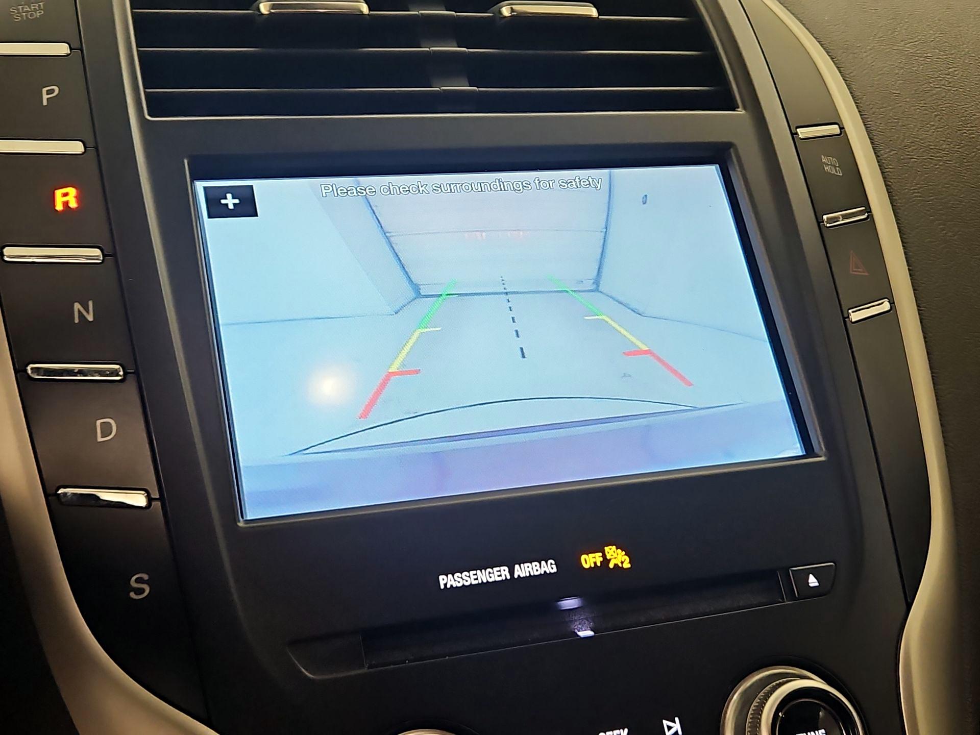 Thumbnail: 2018 Lincoln MKC - 15