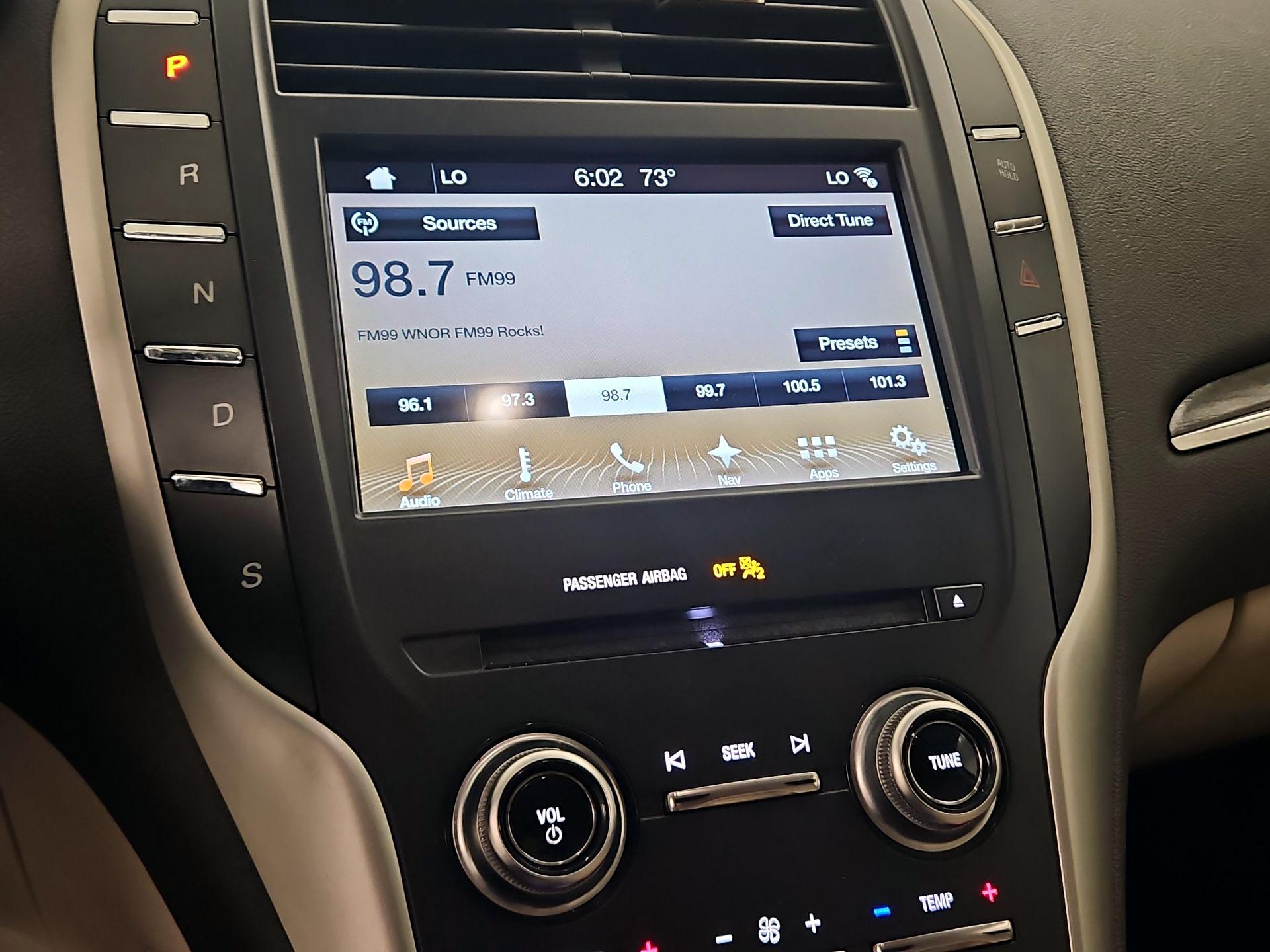 Thumbnail: 2018 Lincoln MKC - 16