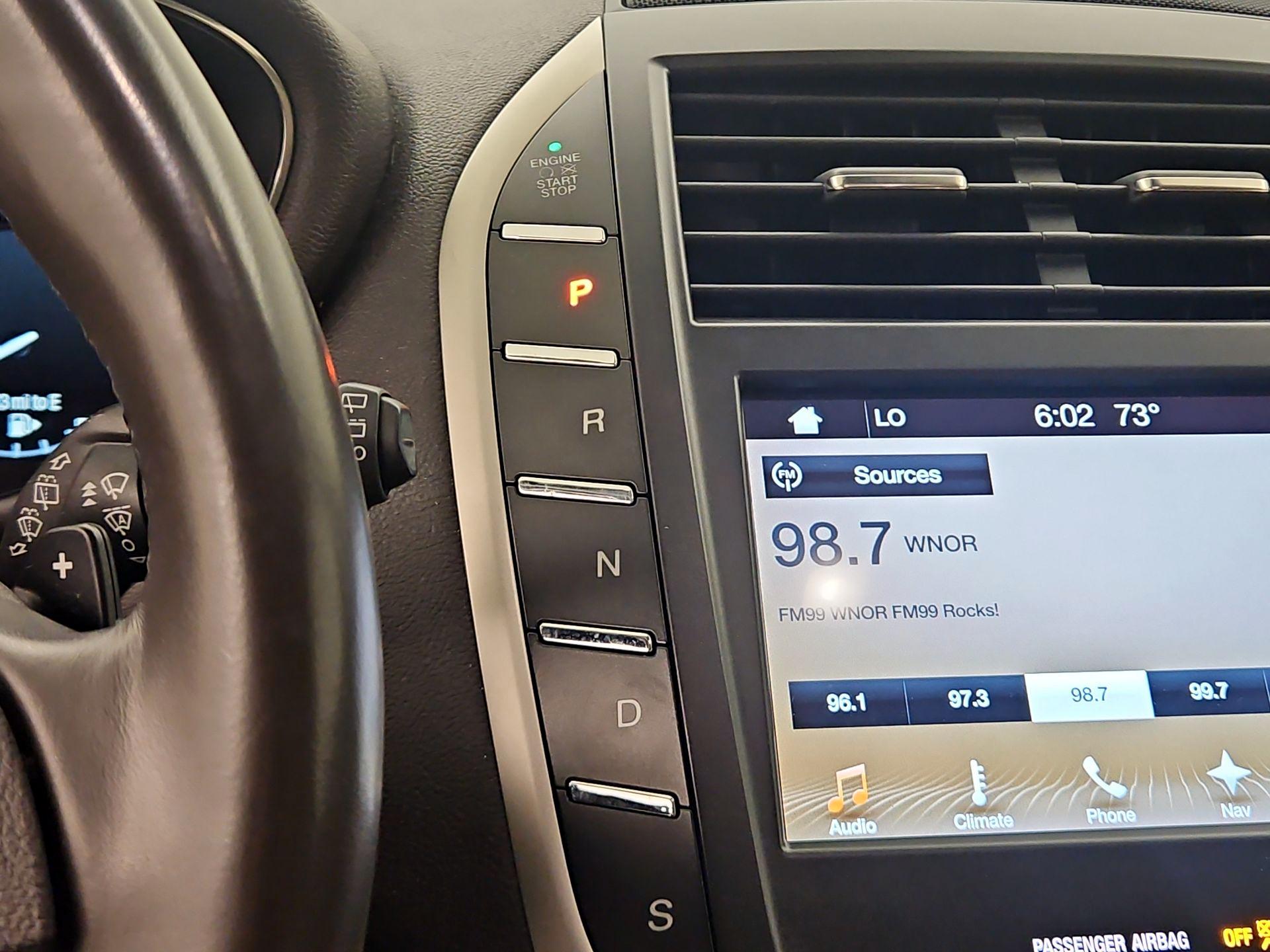 Thumbnail: 2018 Lincoln MKC - 18