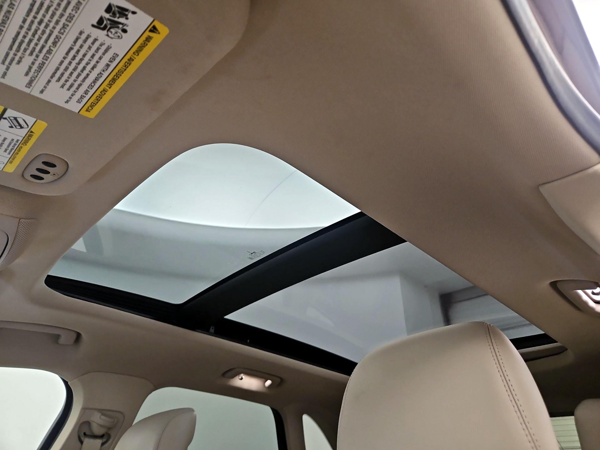 Thumbnail: 2018 Lincoln MKC - 20