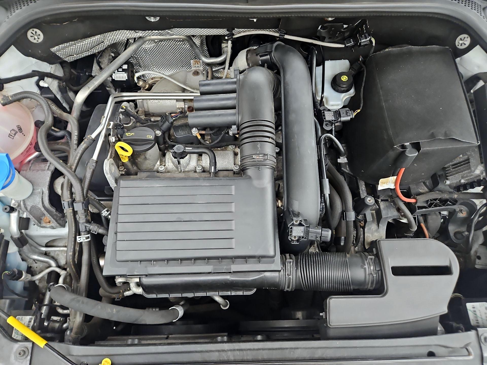 Thumbnail: 2016 Volkswagen Jetta - 20