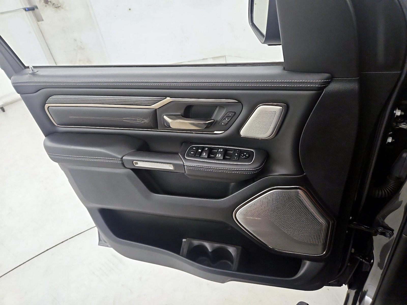 2021 RAM Ram 1500 Pickup Limited - Photo 13