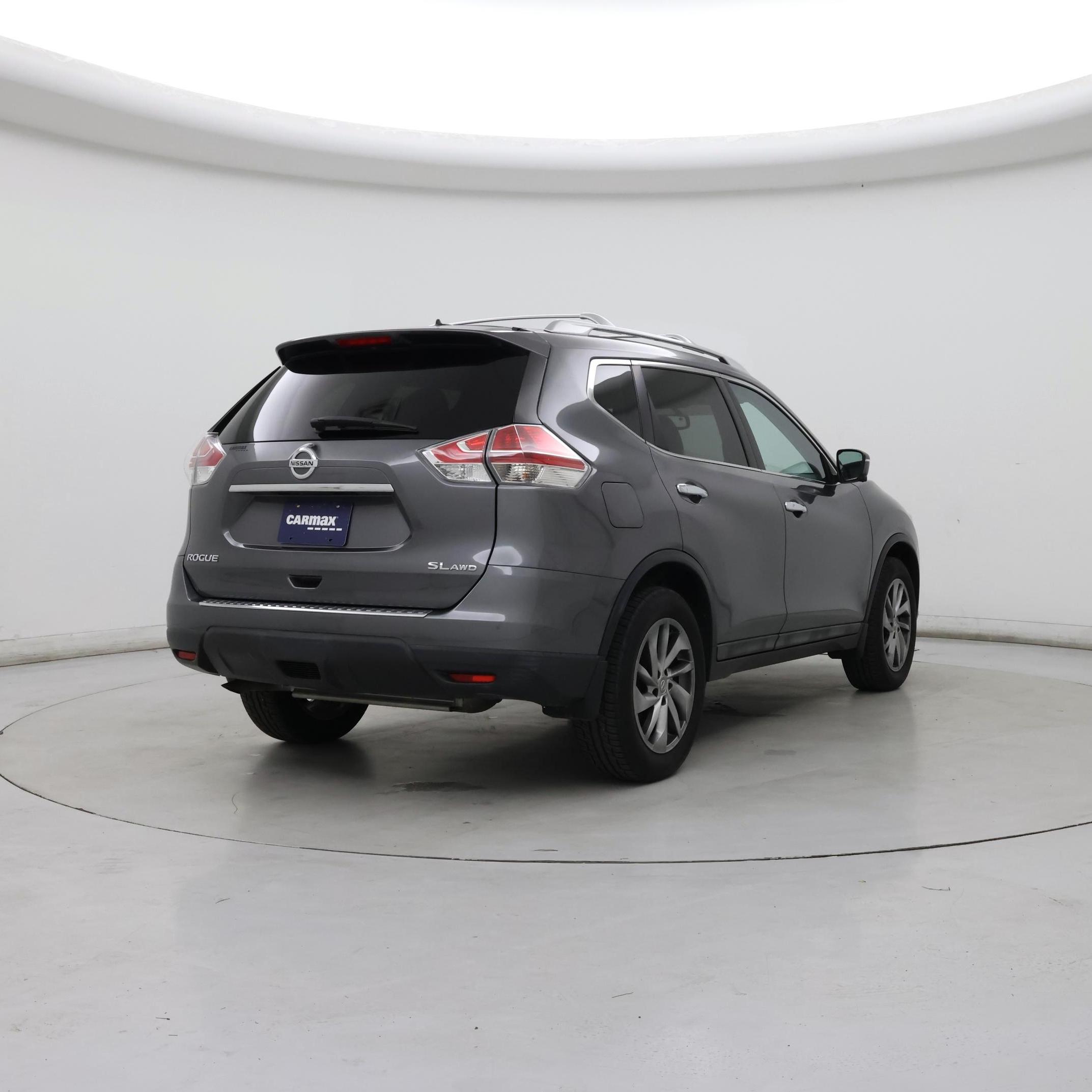 Thumbnail: 2015 Nissan Rogue - 8