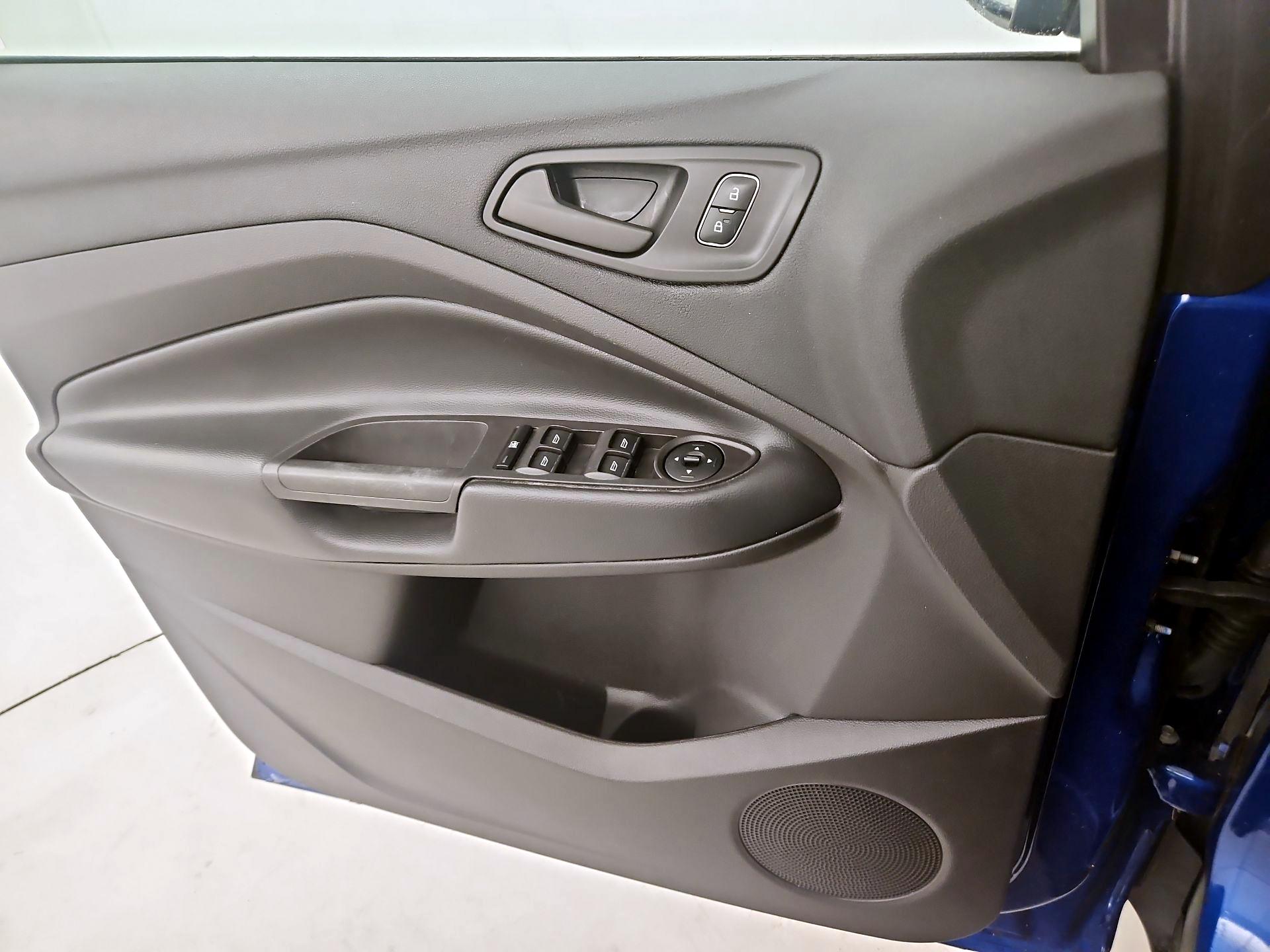 Thumbnail: 2018 Ford Escape - 12