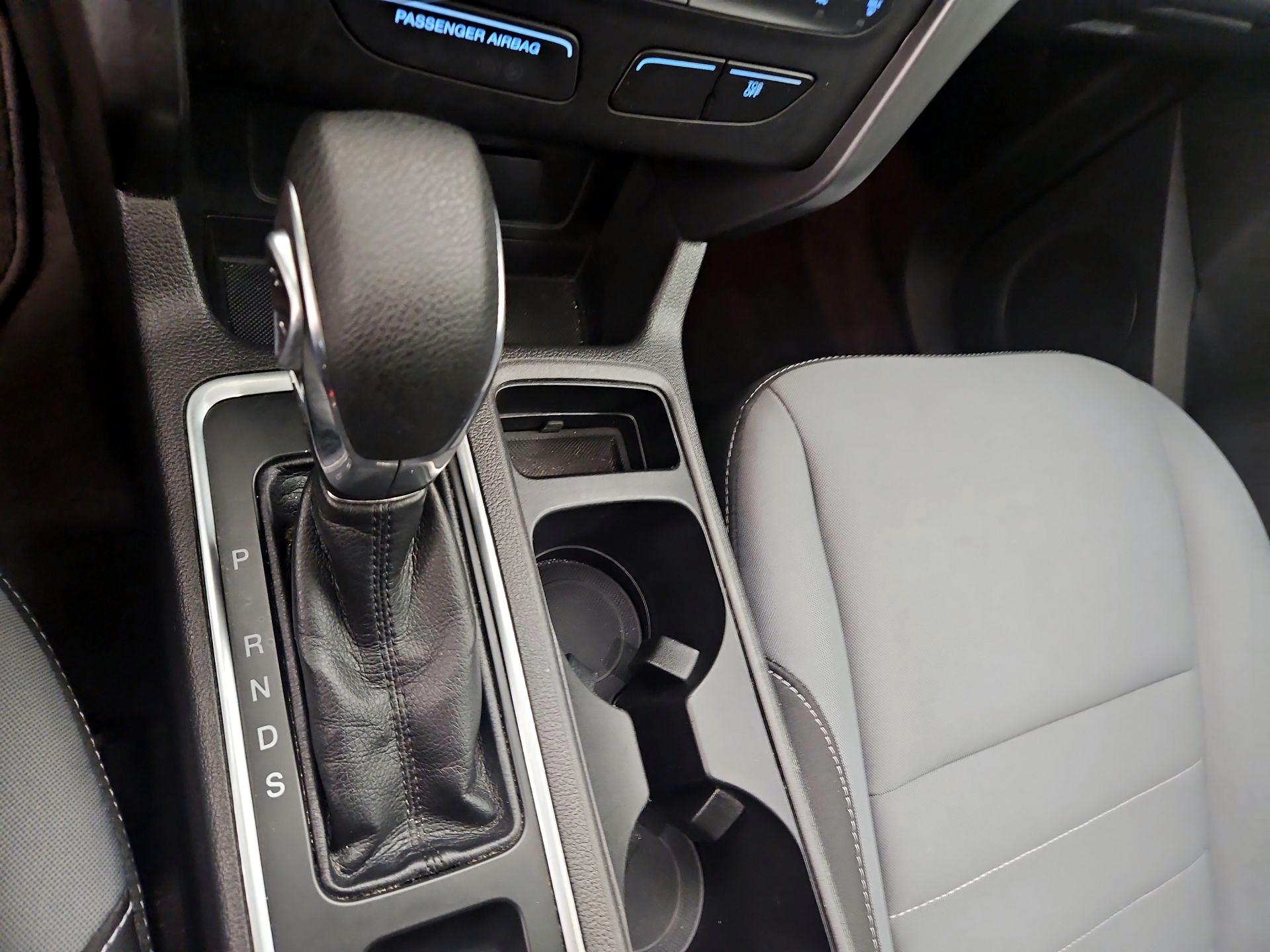 Thumbnail: 2018 Ford Escape - 16