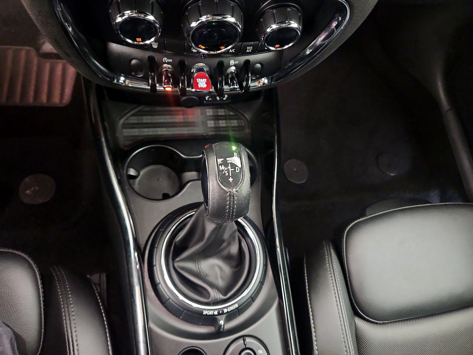 Thumbnail: 2016 MINI Cooper Clubman - 18