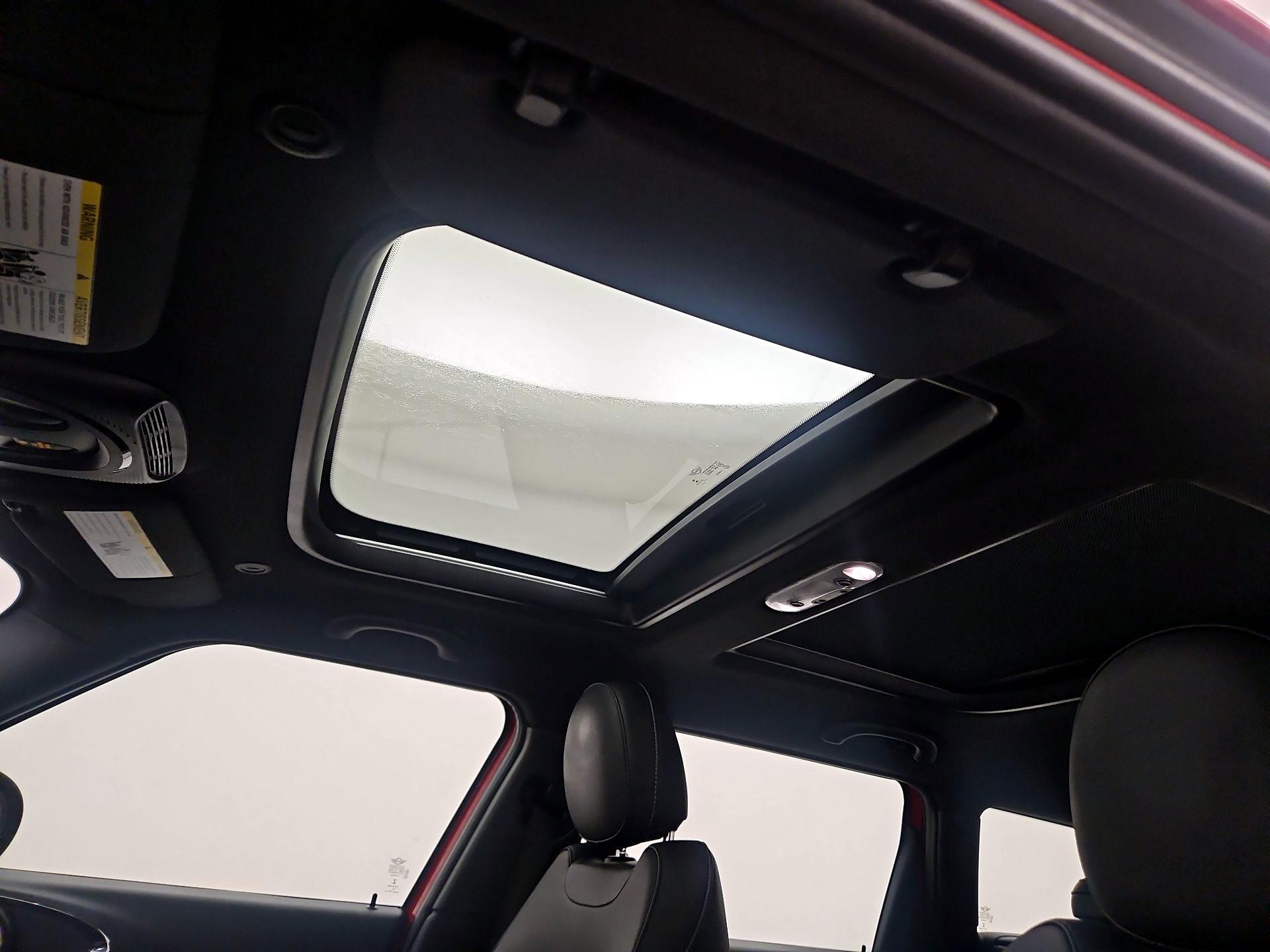 Thumbnail: 2016 MINI Cooper Clubman - 20