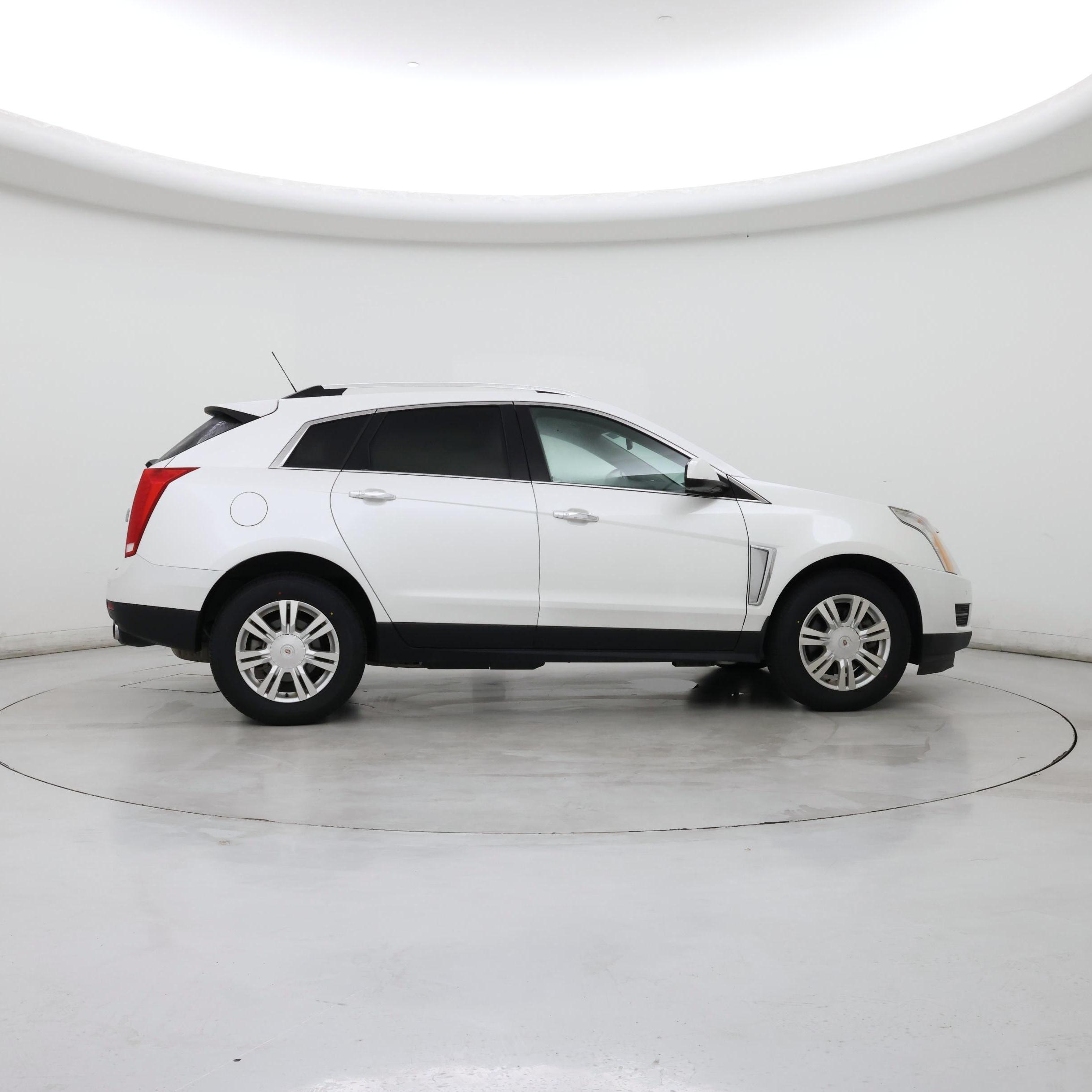 Thumbnail: 2015 Cadillac SRX - 7