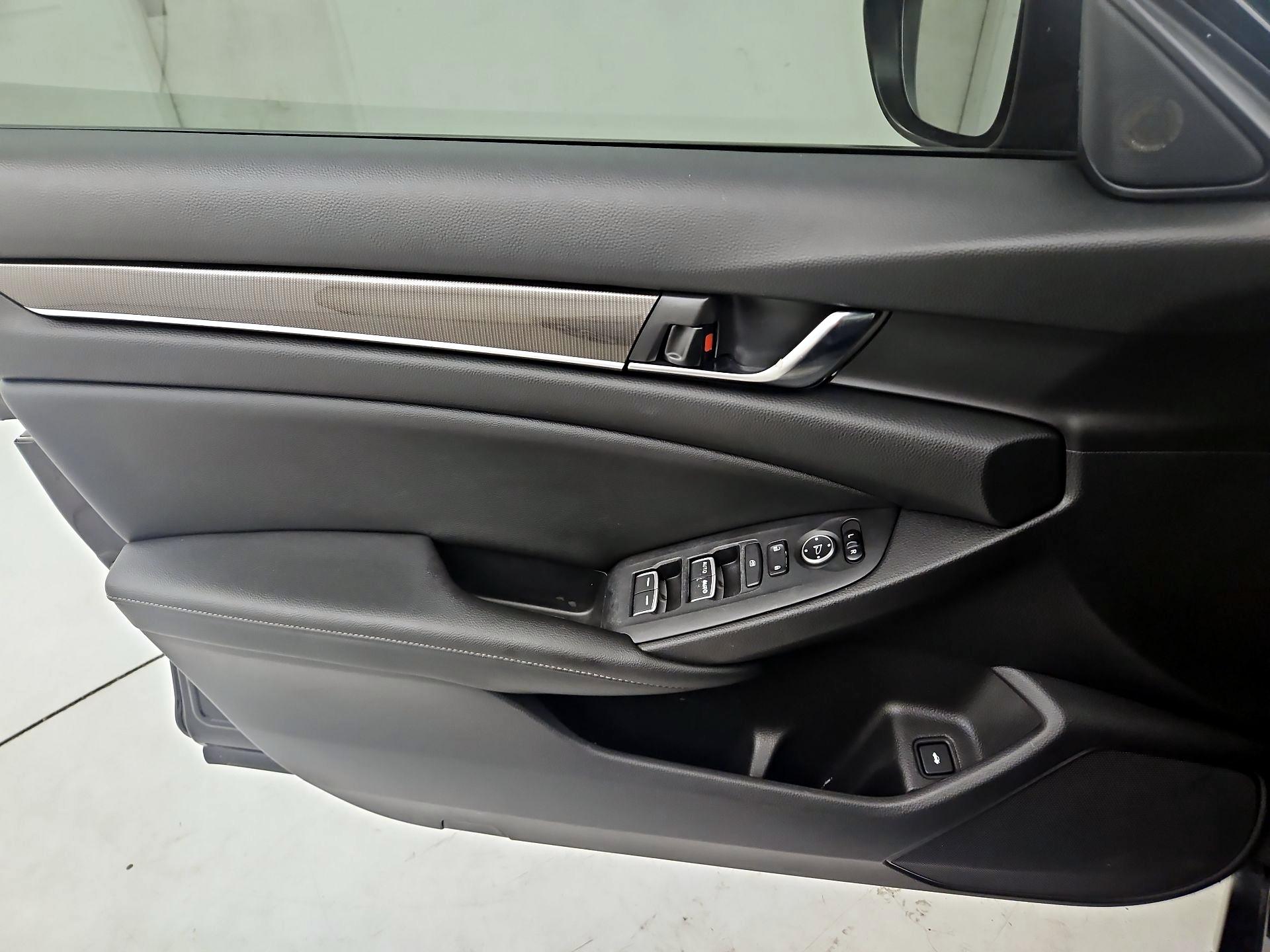 Thumbnail: 2021 Honda Accord - 12