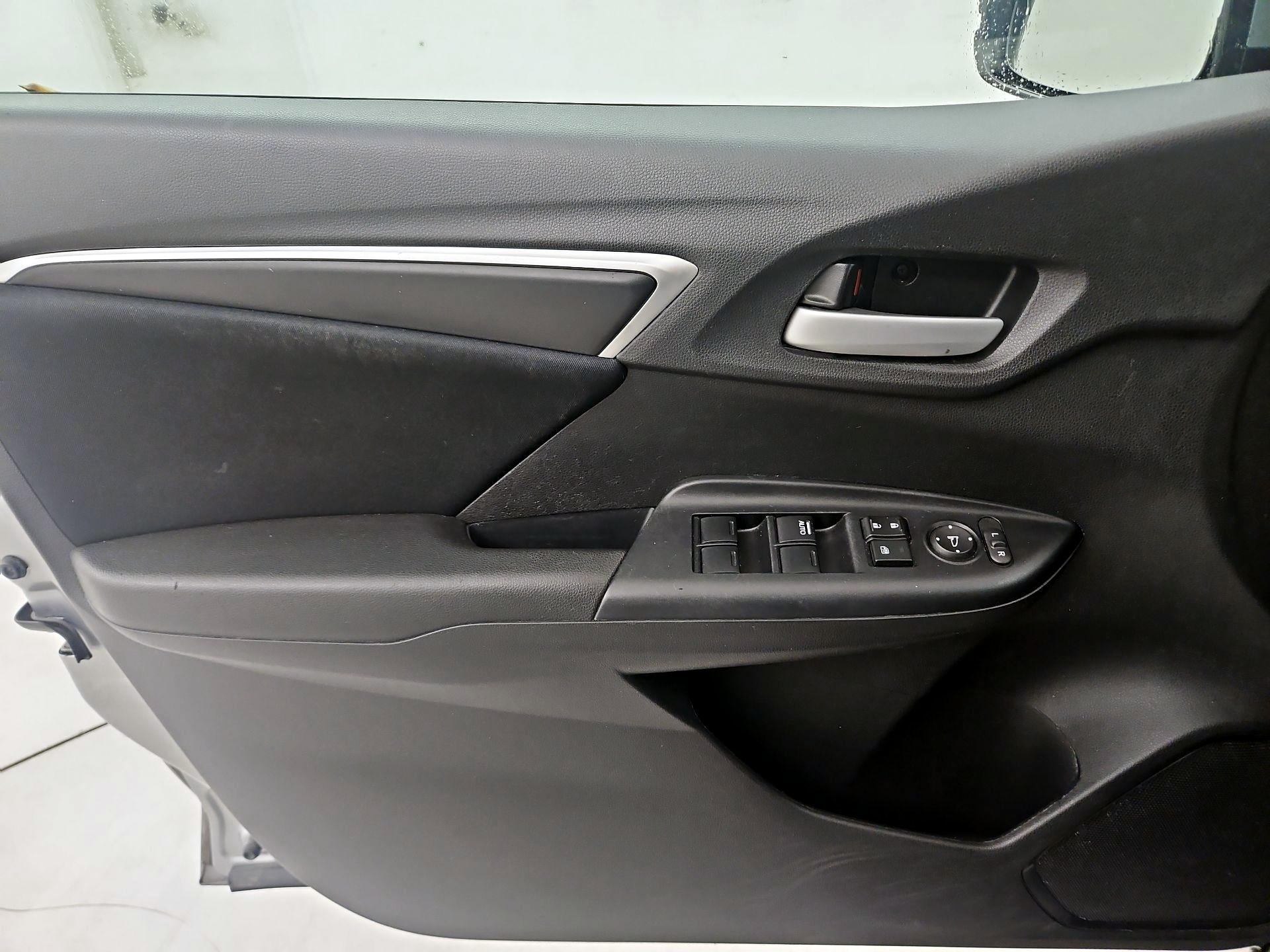 Thumbnail: 2017 Honda Fit - 12