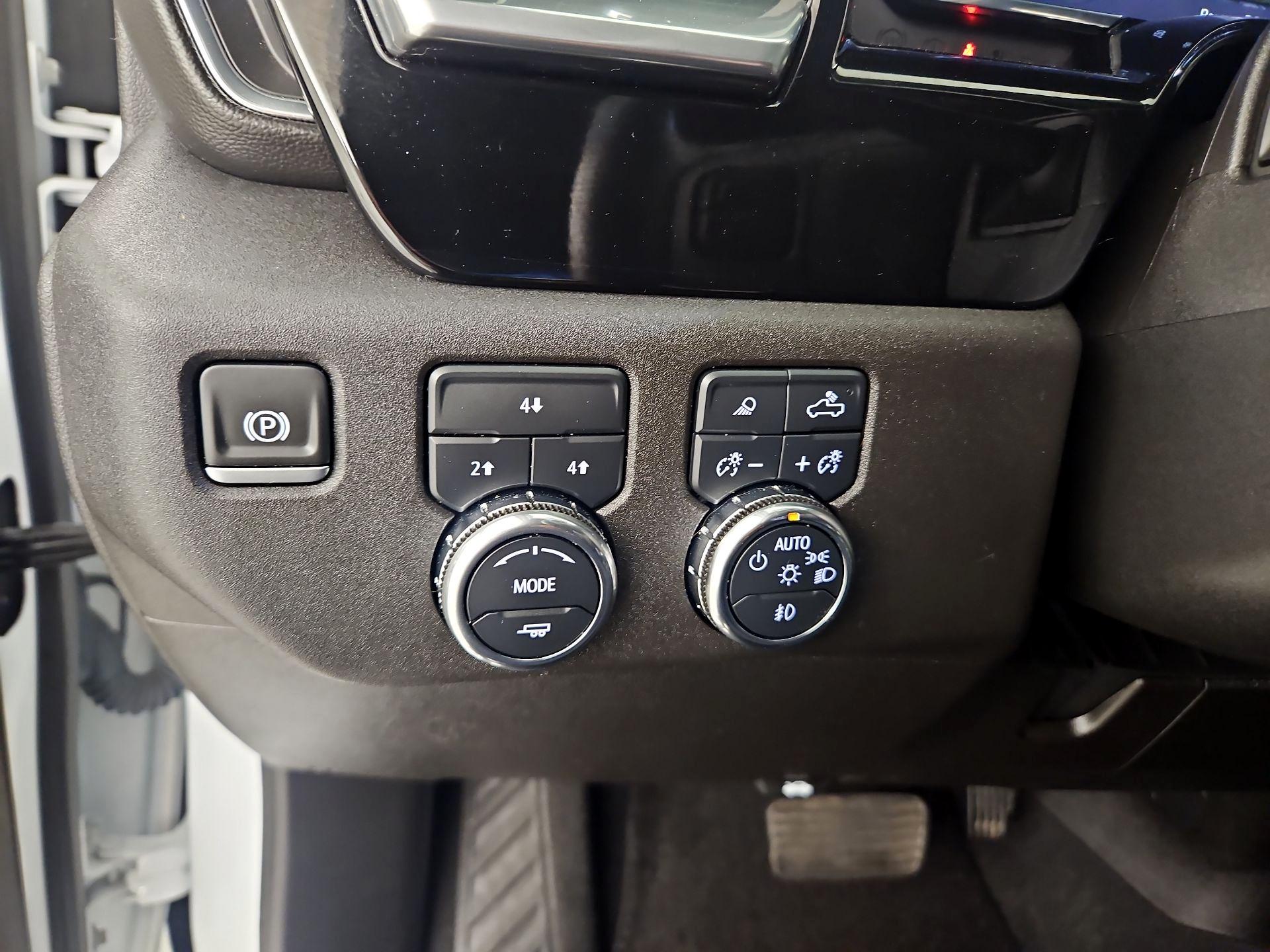 Thumbnail: 2024 GMC Sierra 2500 - 13